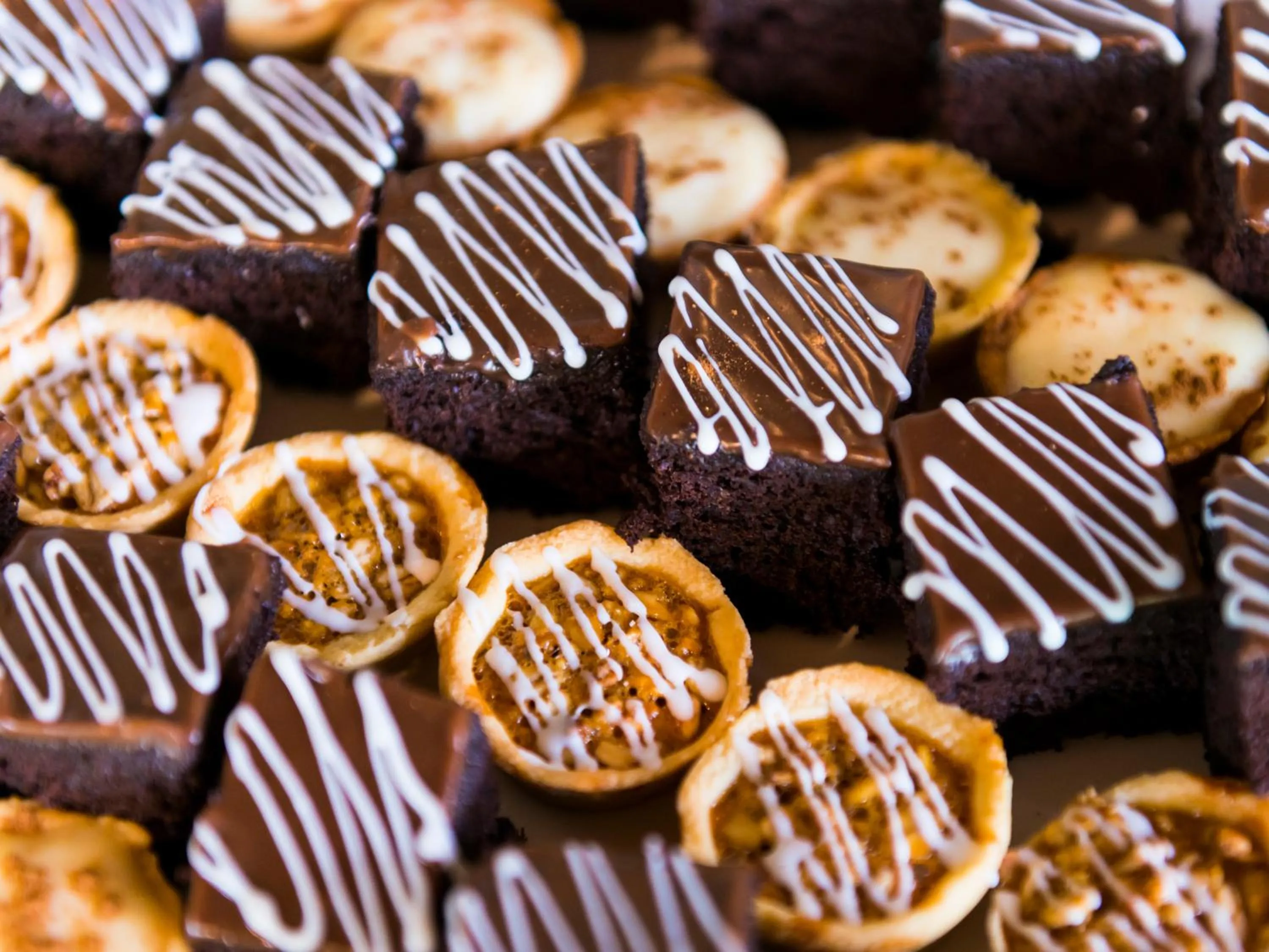 Food and drinks in Ivory Tree Game Lodge