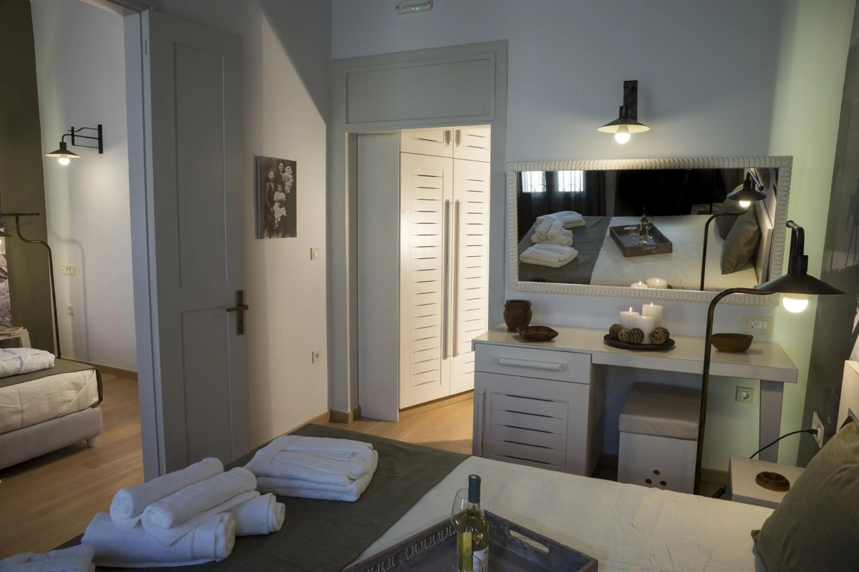 Bedroom, Bed in Elia Daliani