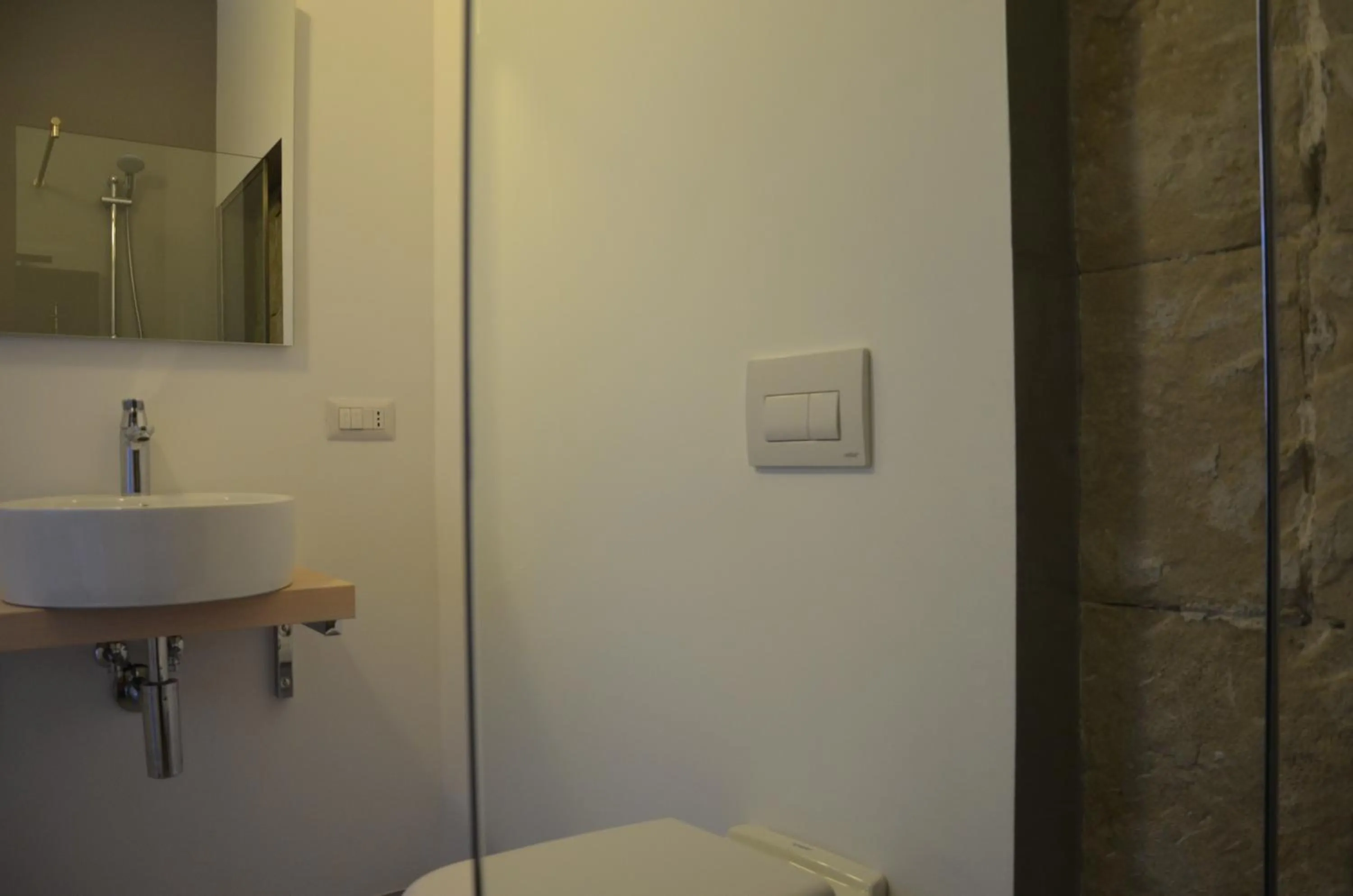 Shower in Palazzo Oltre