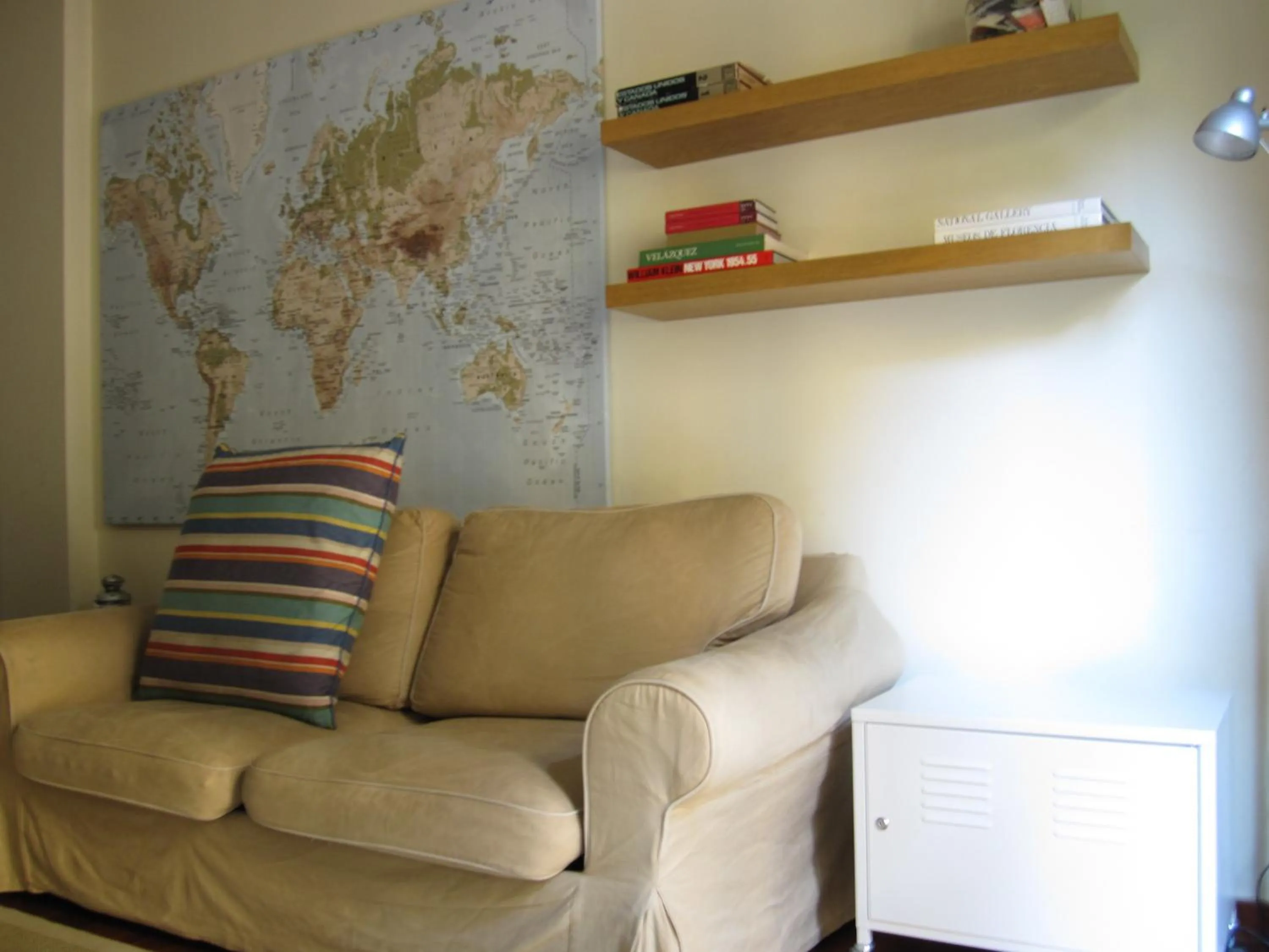 Dining area in Olles Apartment