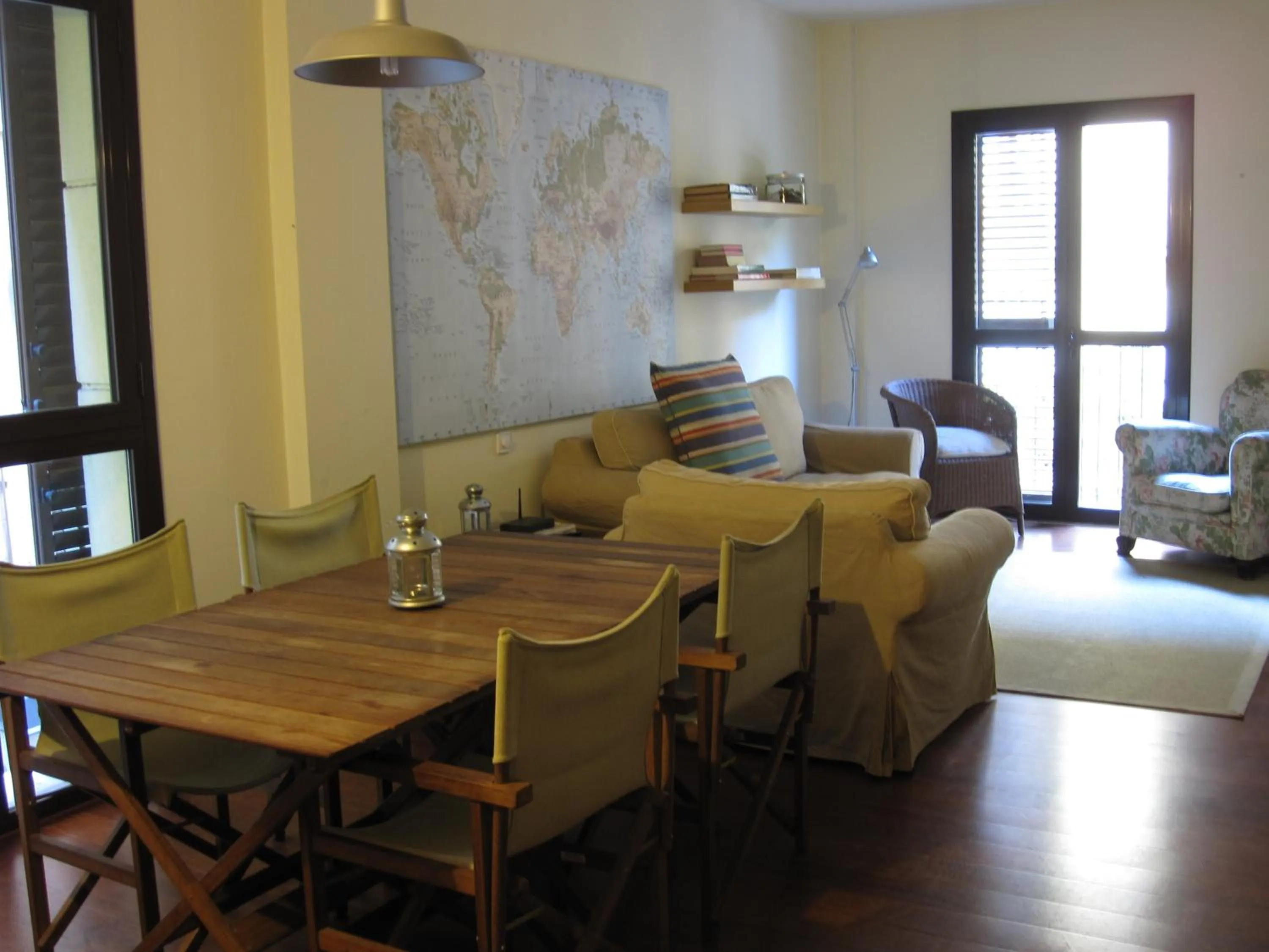 Dining area in Olles Apartment