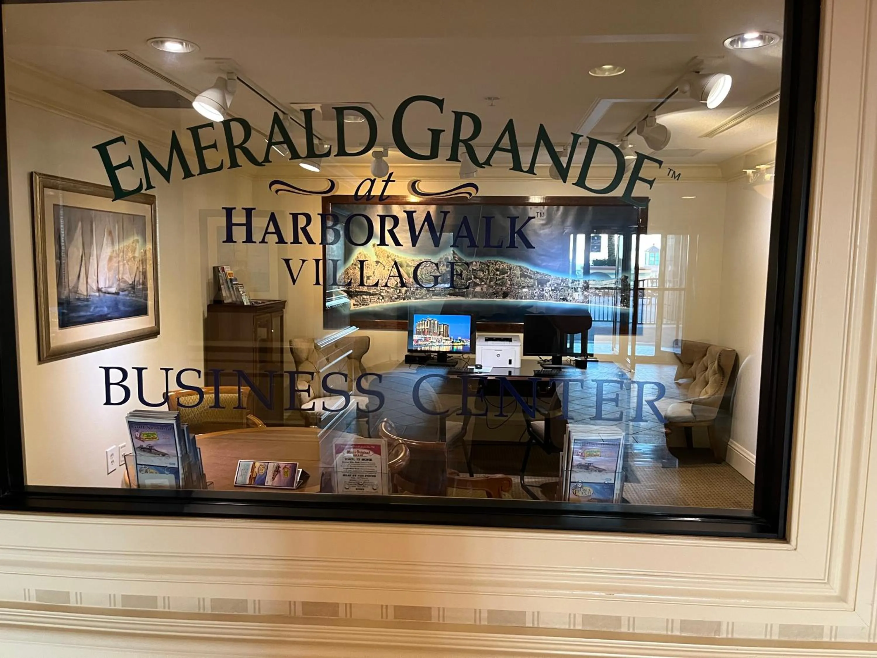 Business facilities in Bright, Corner Unit With Incredible Gulf And Sunset Views!