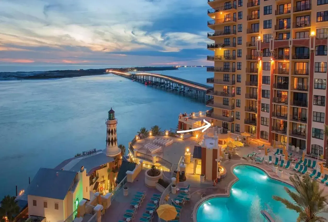 Bright, Corner Unit With Incredible Gulf And Sunset Views! Bright, Corner Unit With Incredible Gulf And Sunset Views!
