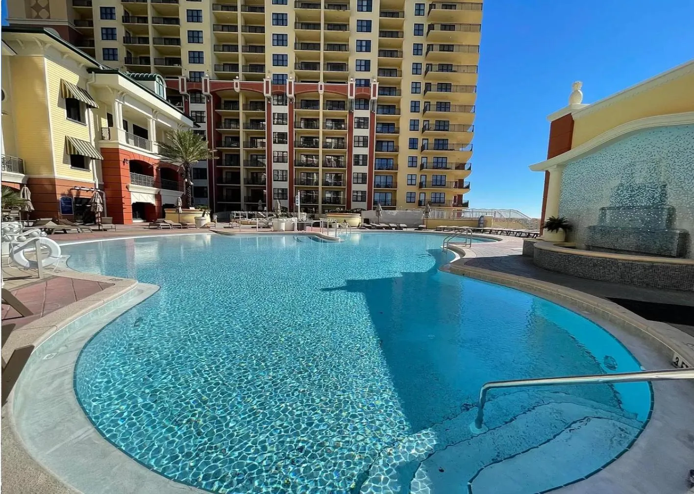 Bright, Corner Unit With Incredible Gulf And Sunset Views!