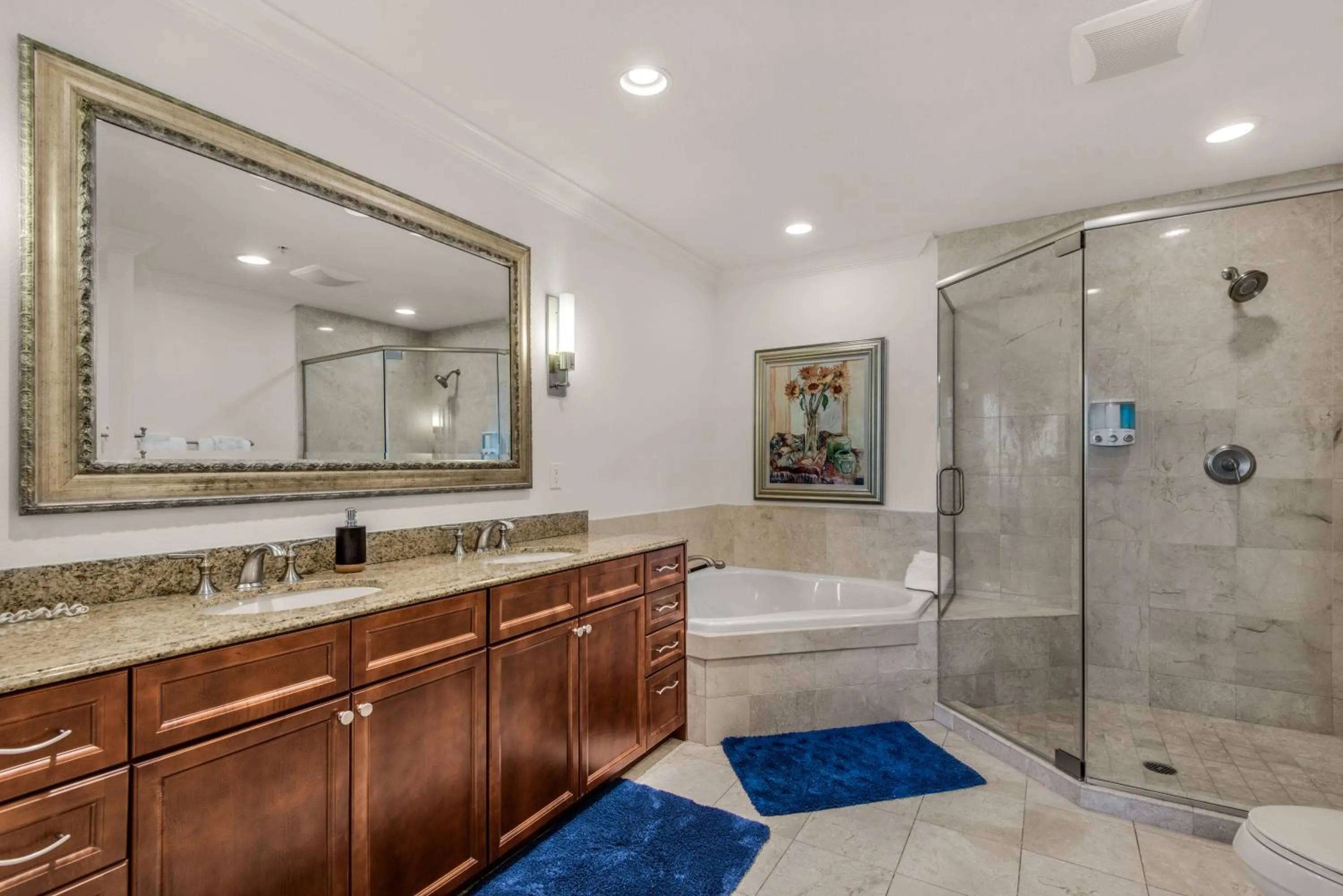 Bright, Corner Unit With Incredible Gulf And Sunset Views!