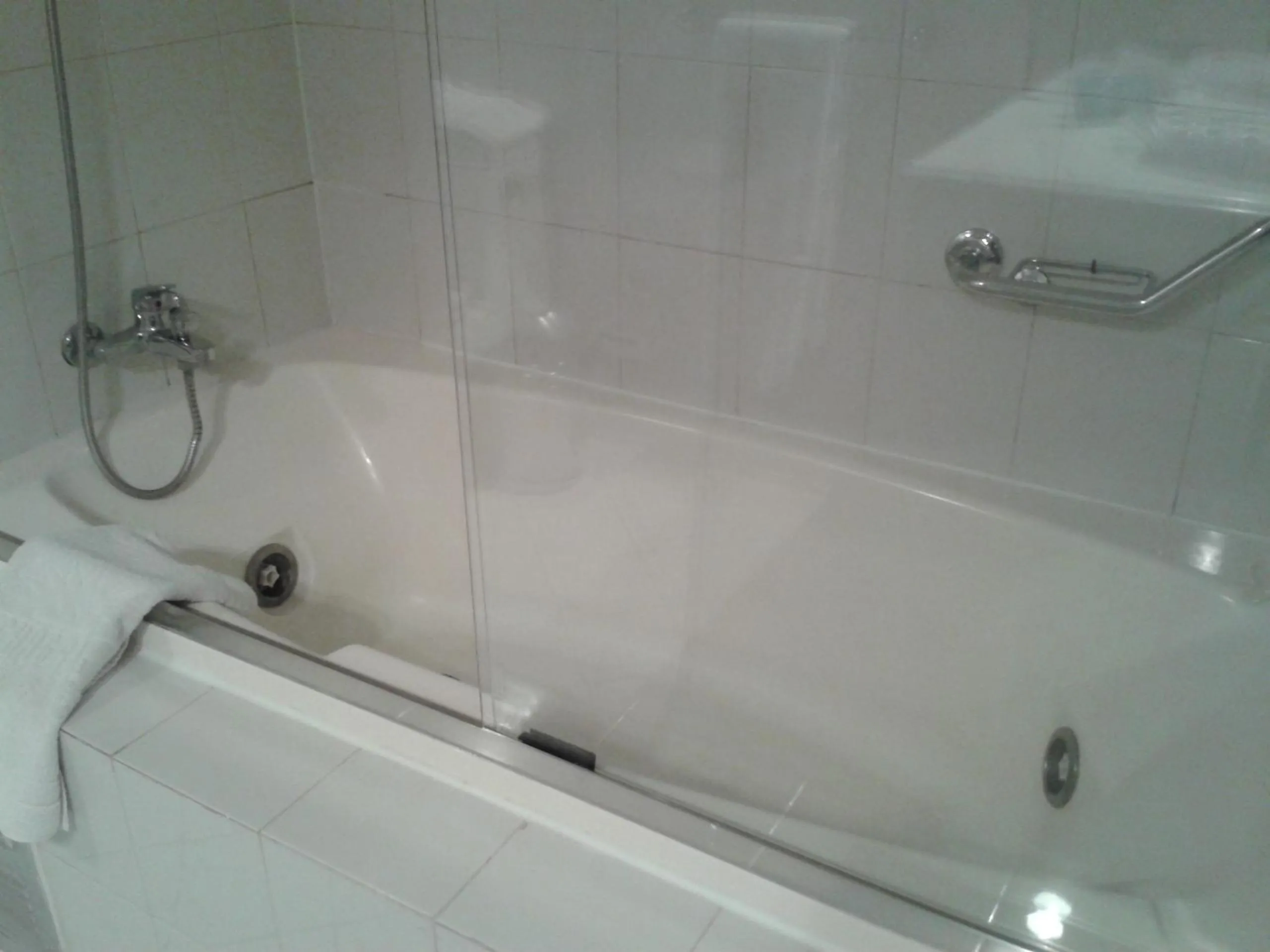 Suite with Hot Tub in Hotel Chagall