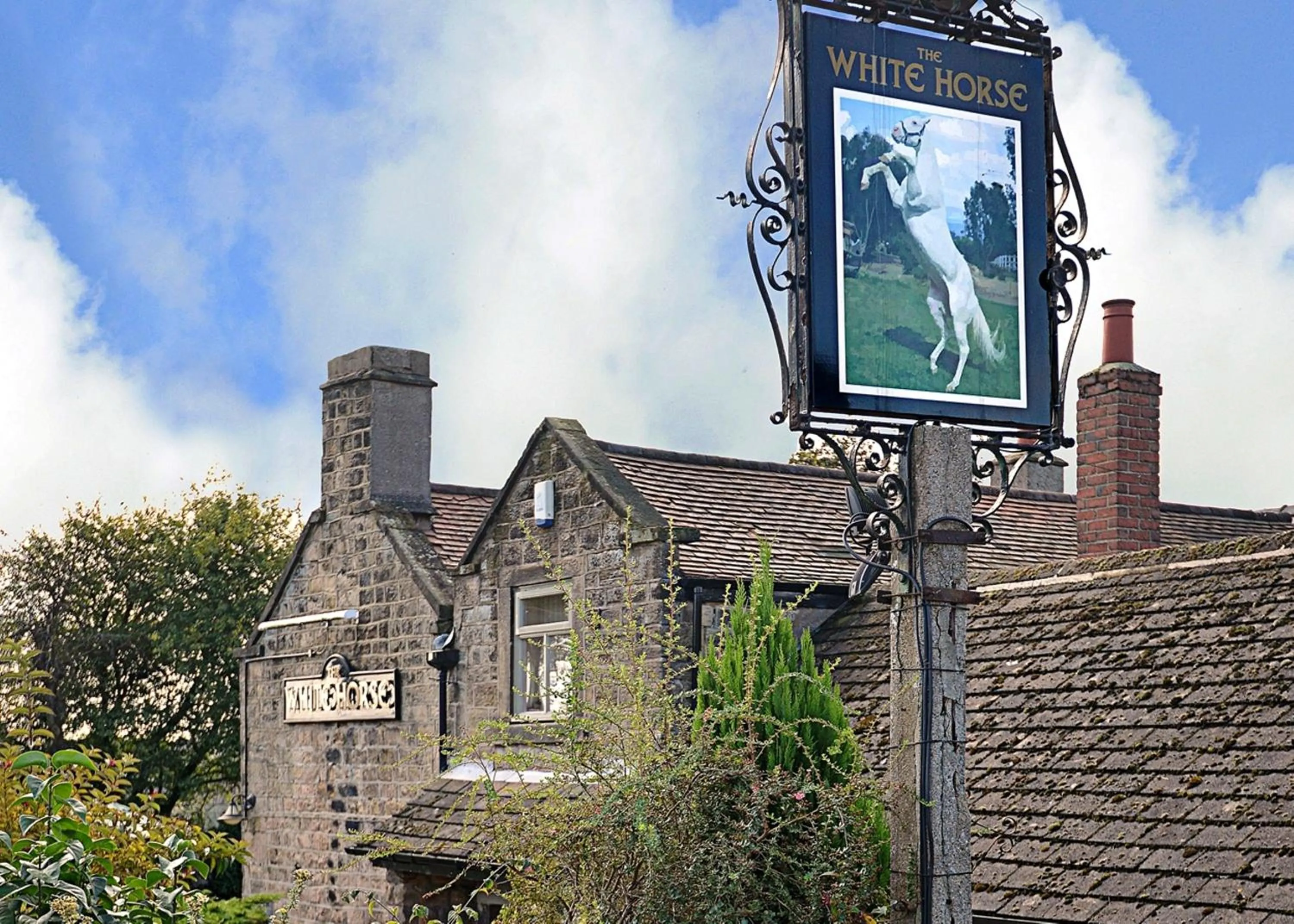 Facade/entrance in The View at the White Horse Woolley Moor