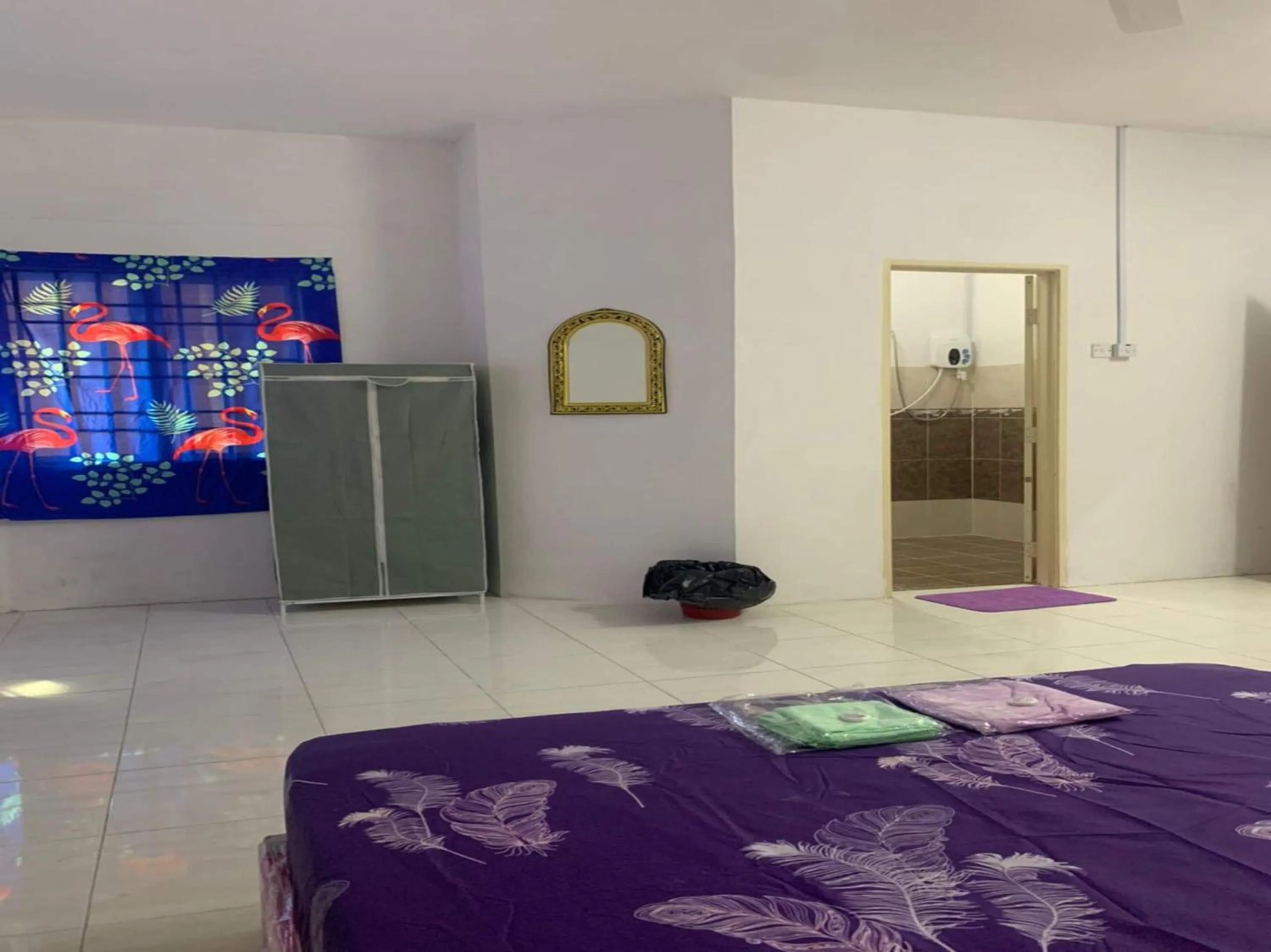 Bedroom in Hotel O Family Homestay ( Botani Ipoh)