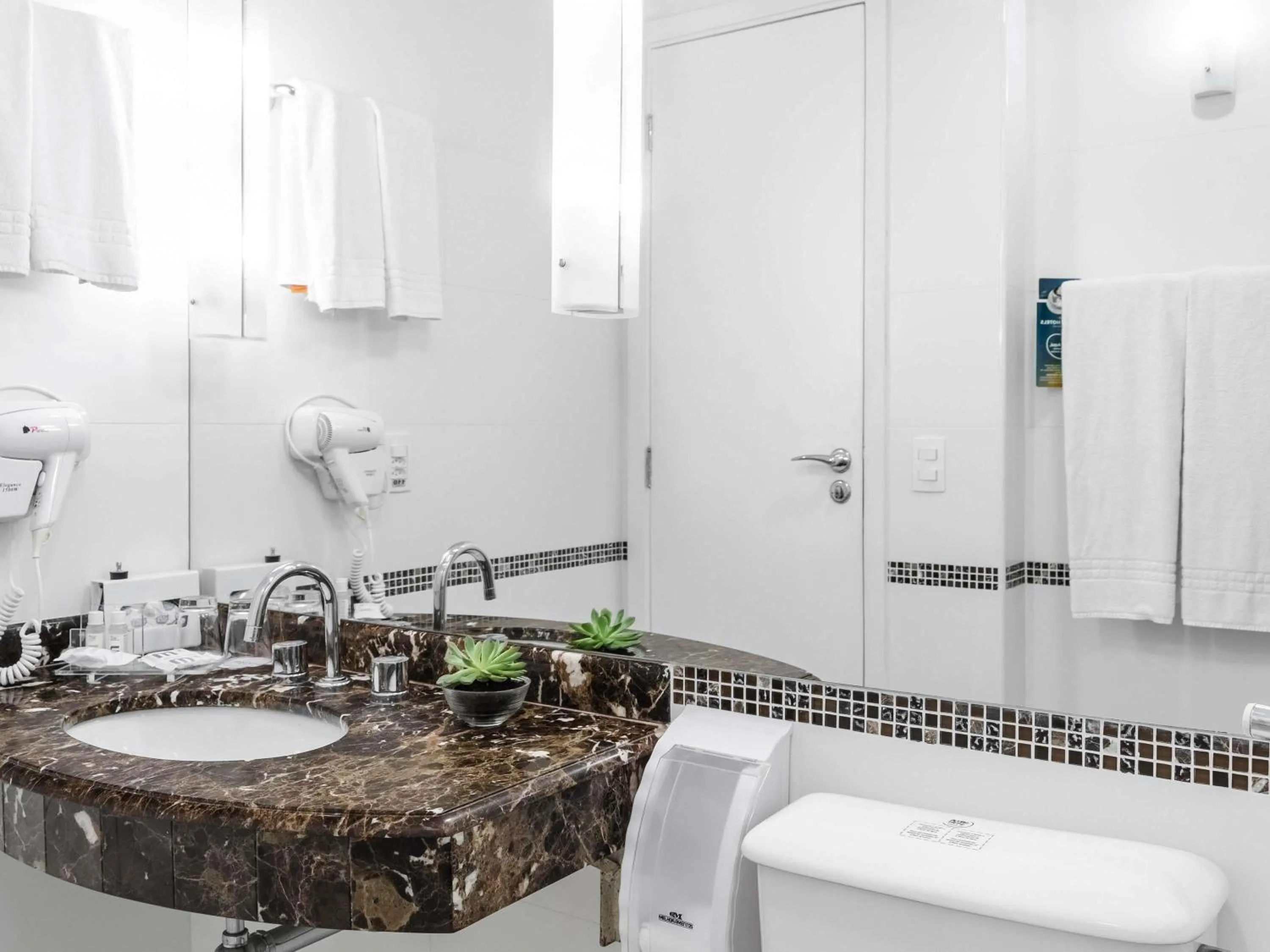 Bedroom in Mercure São Paulo Ibirapuera Privilege