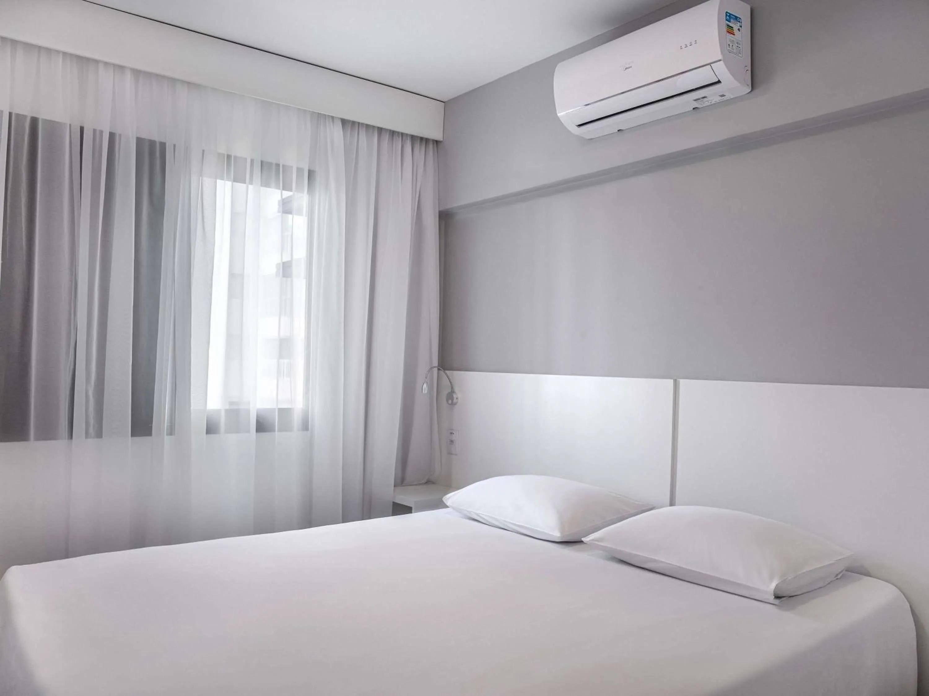 Bedroom, Bed in Mercure Sao Paulo Berrini