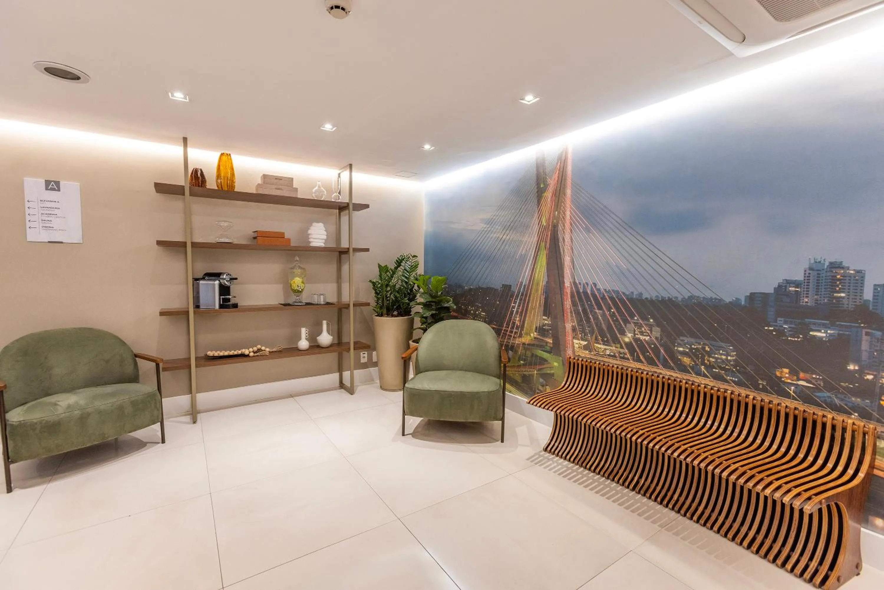 Lobby or reception in Mercure Sao Paulo Berrini