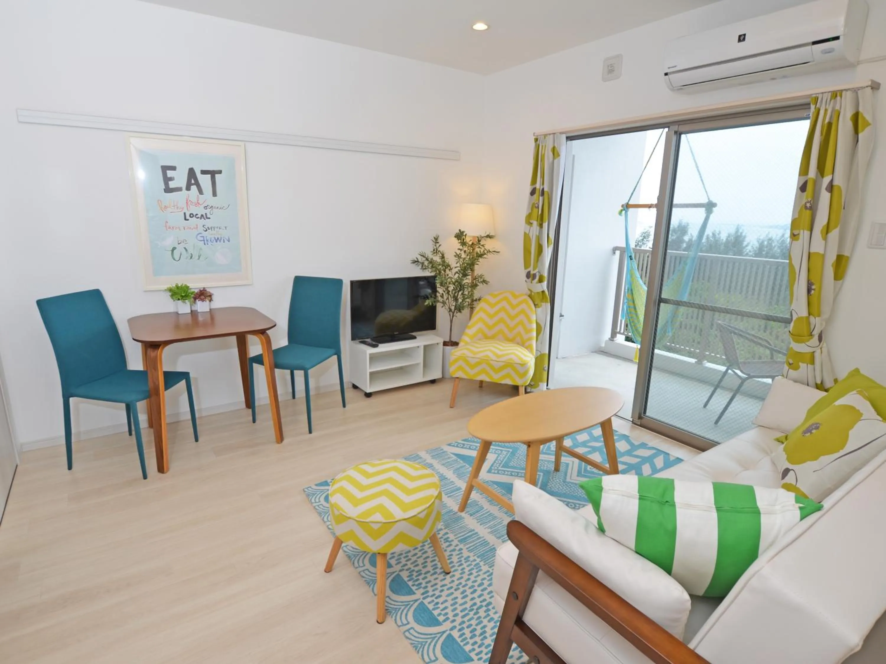 TV and multimedia in Churaumi Terrace