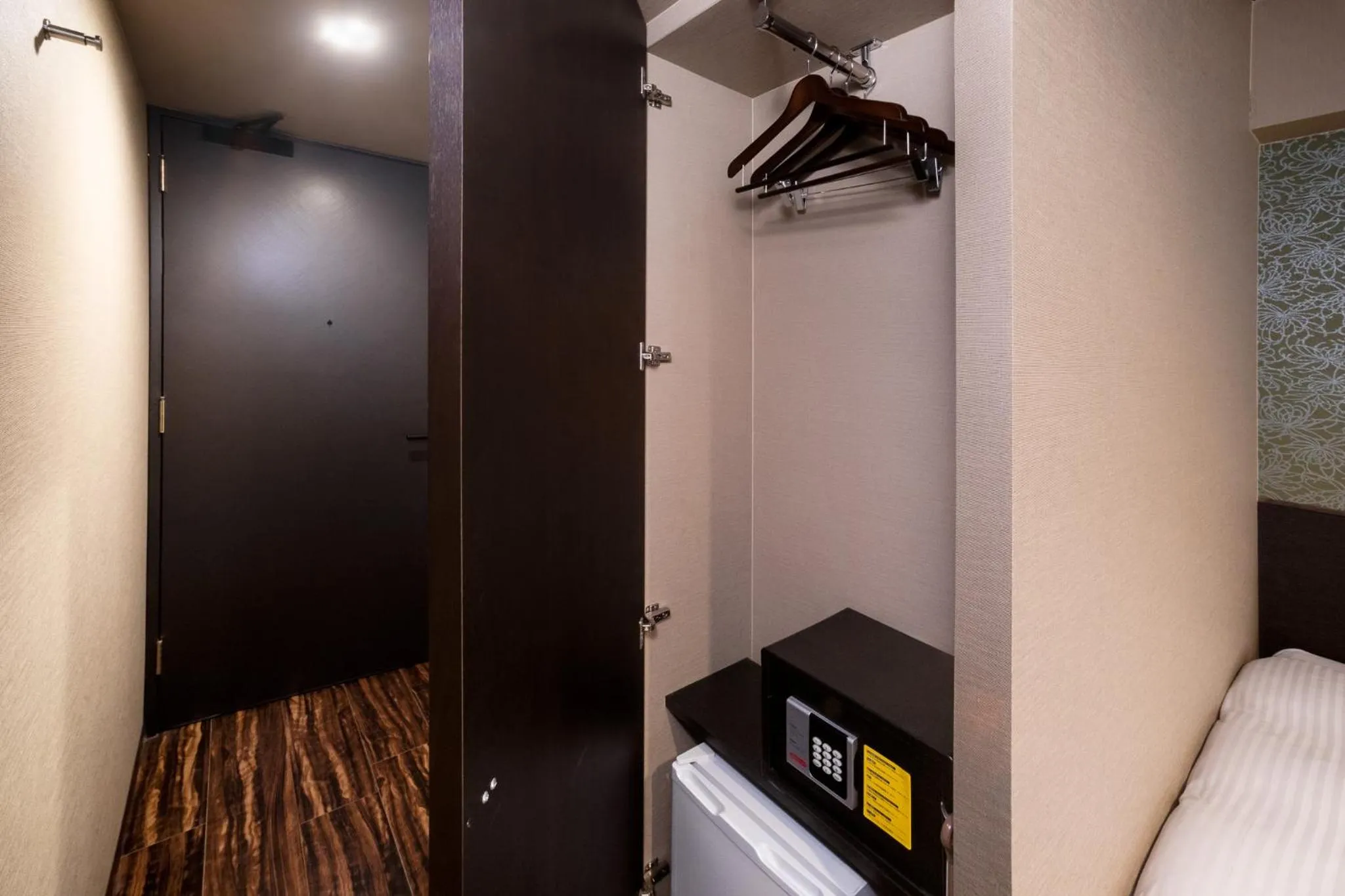 Photo of the whole room, Bed in Rinn Kiyomizu Gion