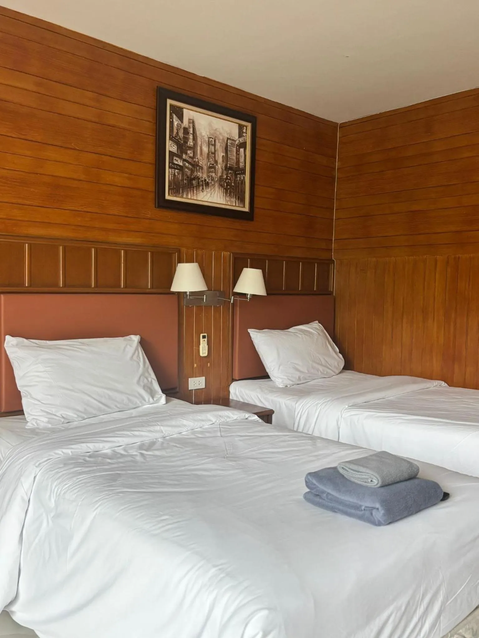 Bedroom, Bed in Luna Hut Resort