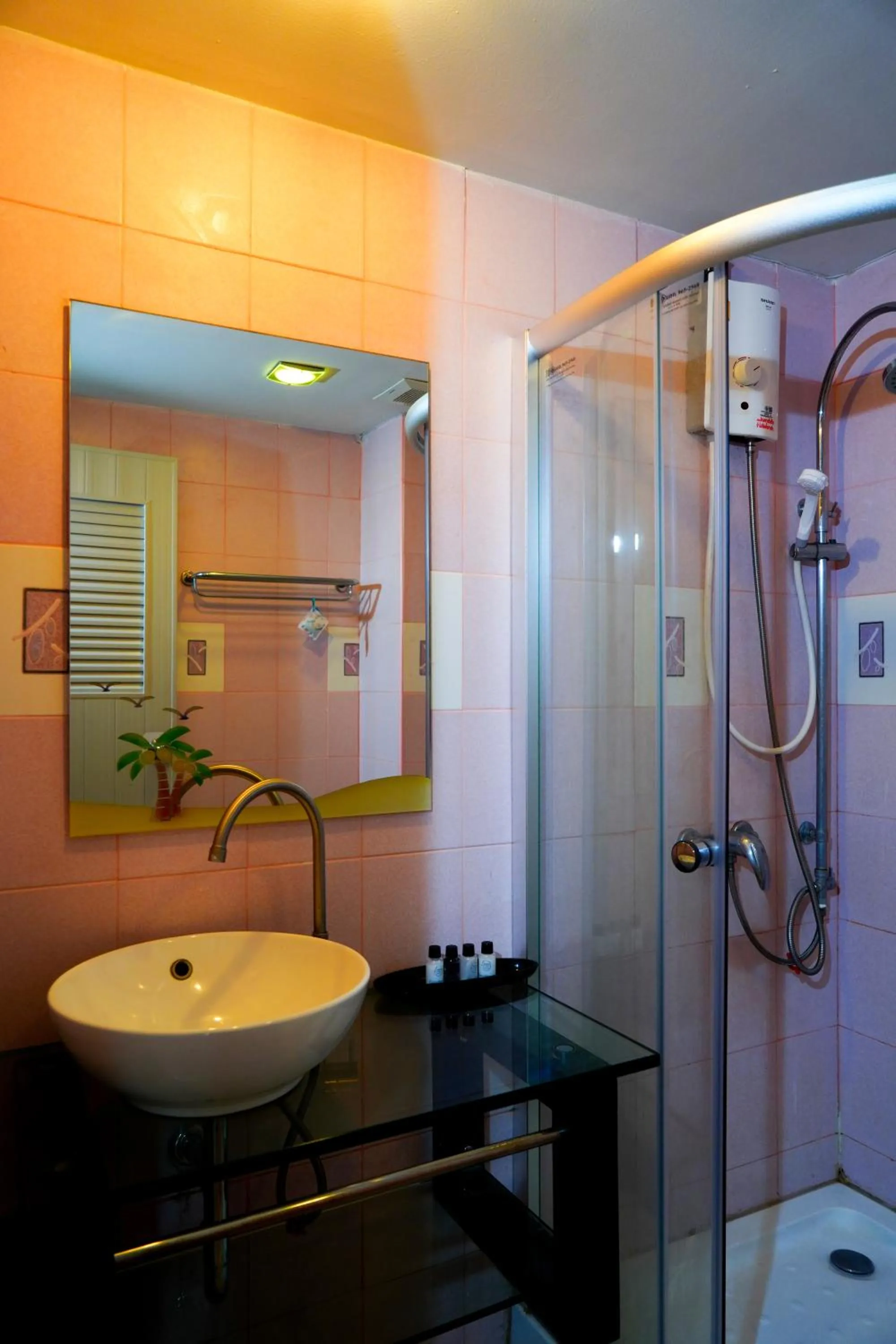 Shower in Luna Hut Resort