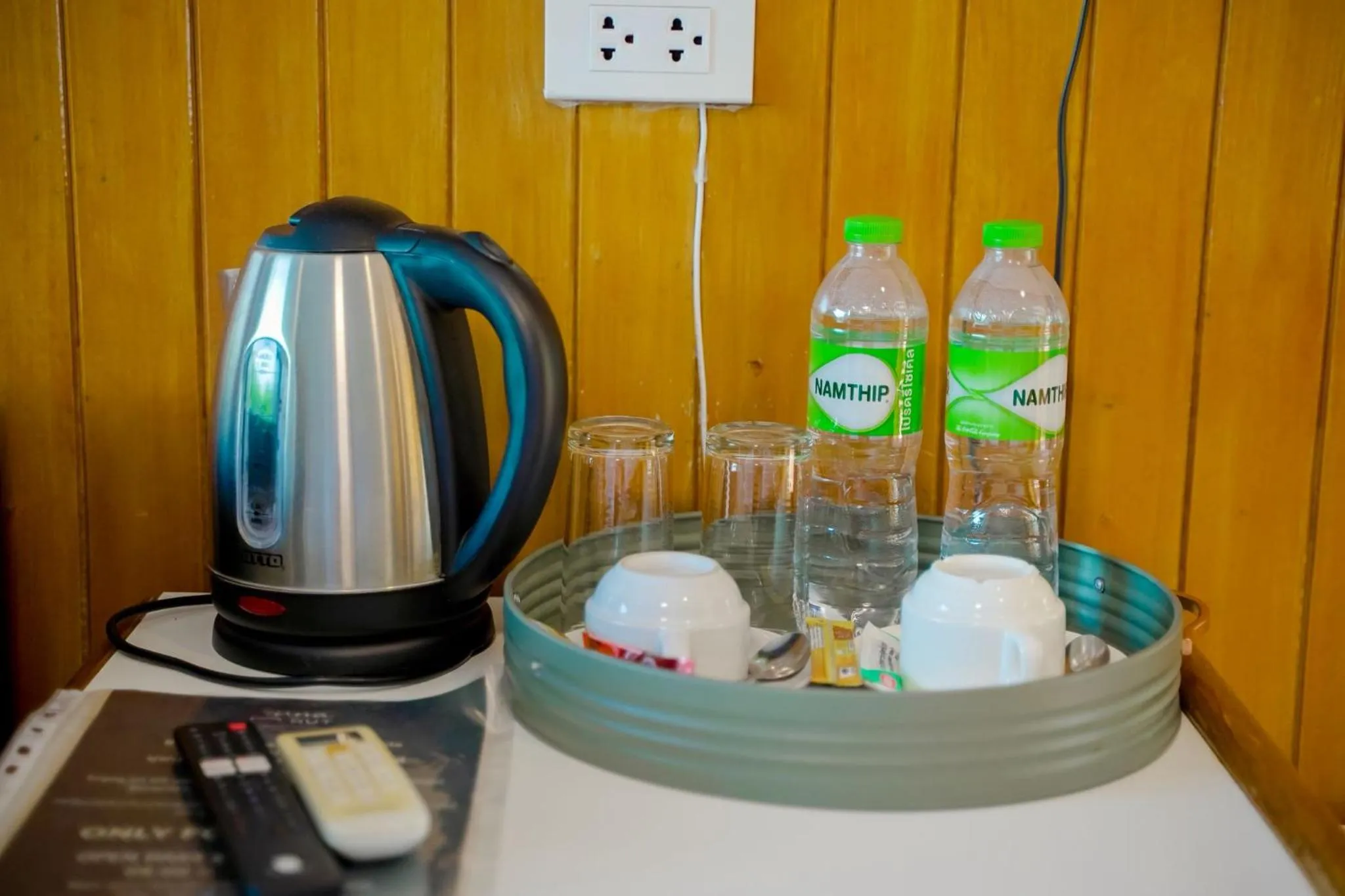 Coffee/tea facilities in Luna Hut Resort