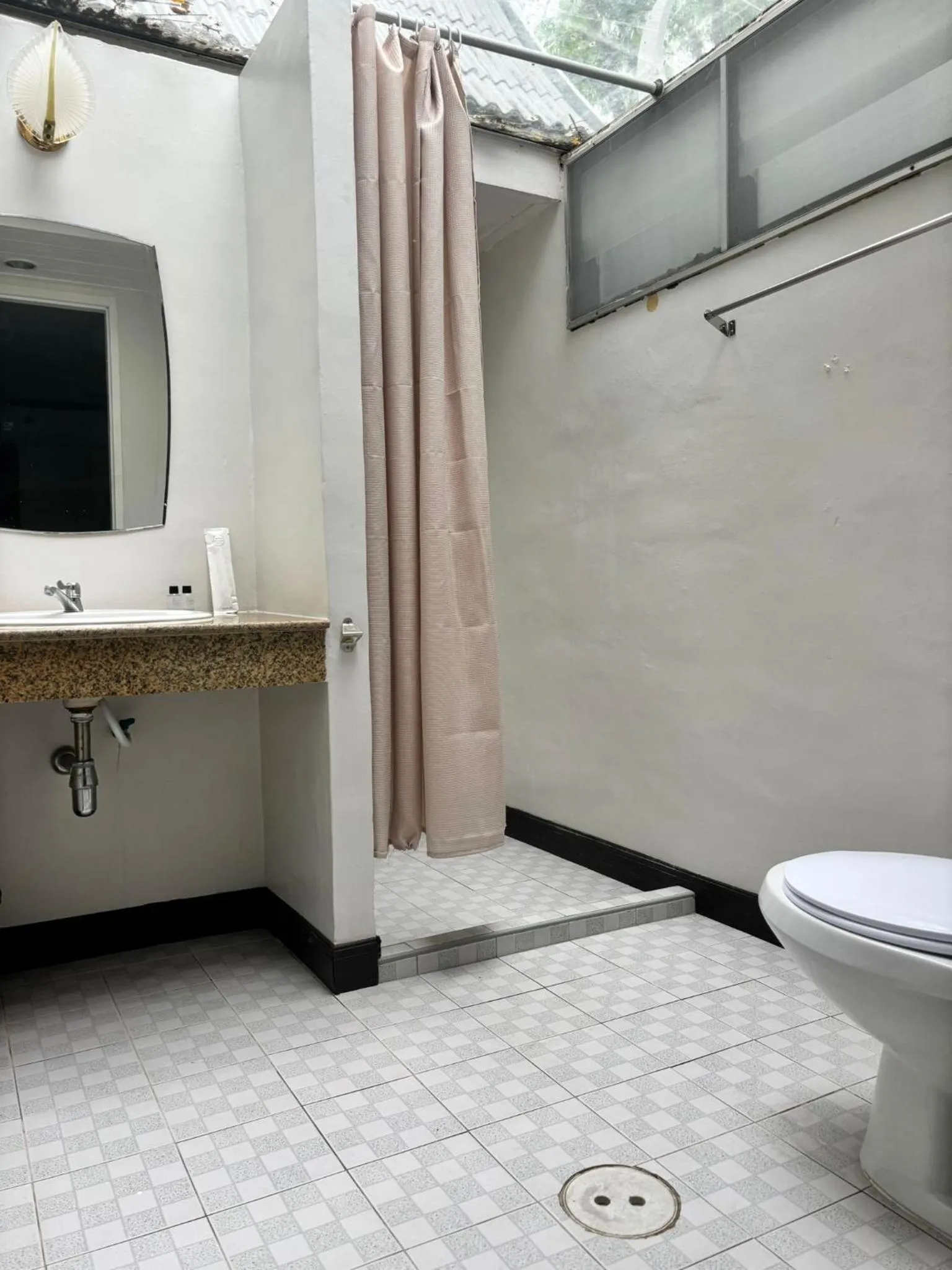 Bathroom in Luna Hut Resort