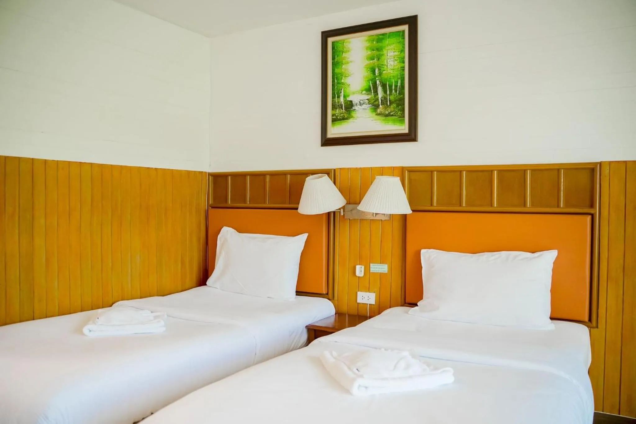 Bedroom, Bed in Luna Hut Resort