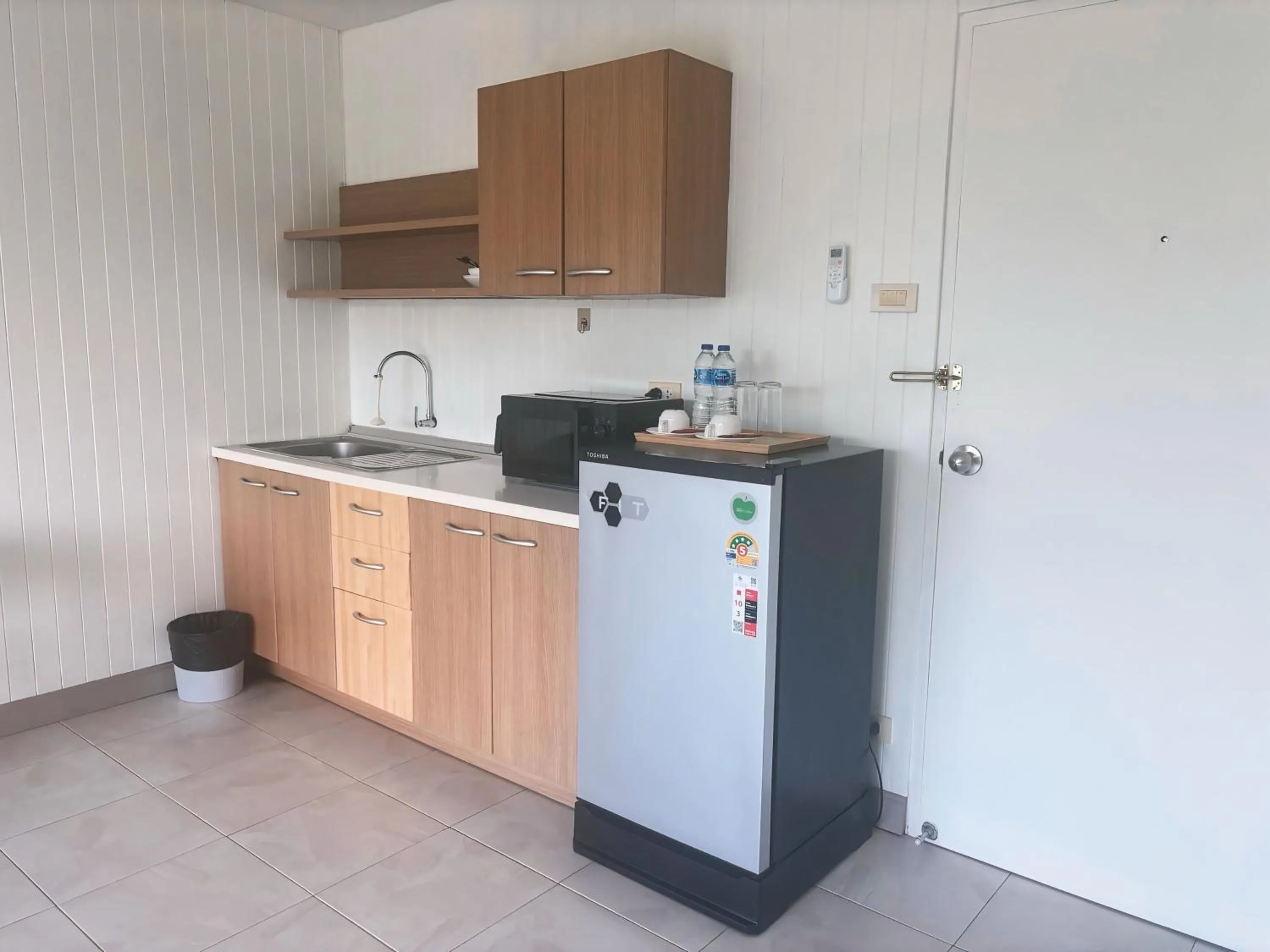 Kitchen or kitchenette in Luna Hut Resort