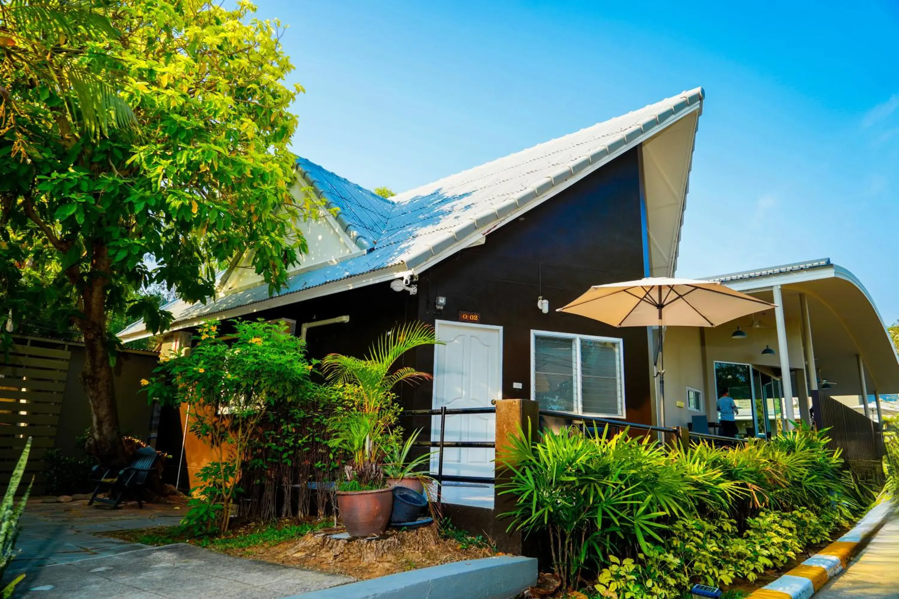 Property building in Luna Hut Resort Property building in Luna Hut Resort