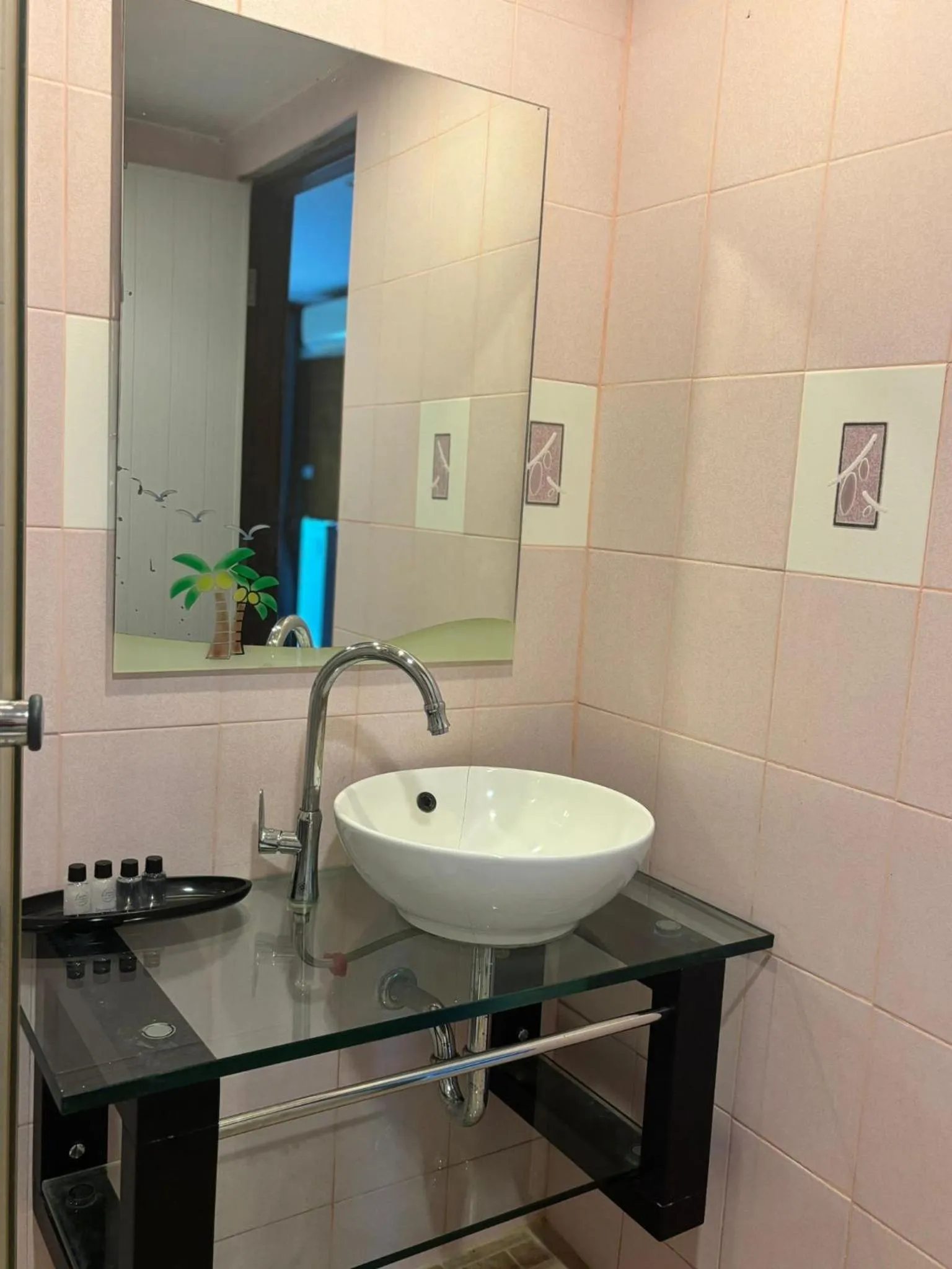 Bathroom in Luna Hut Resort