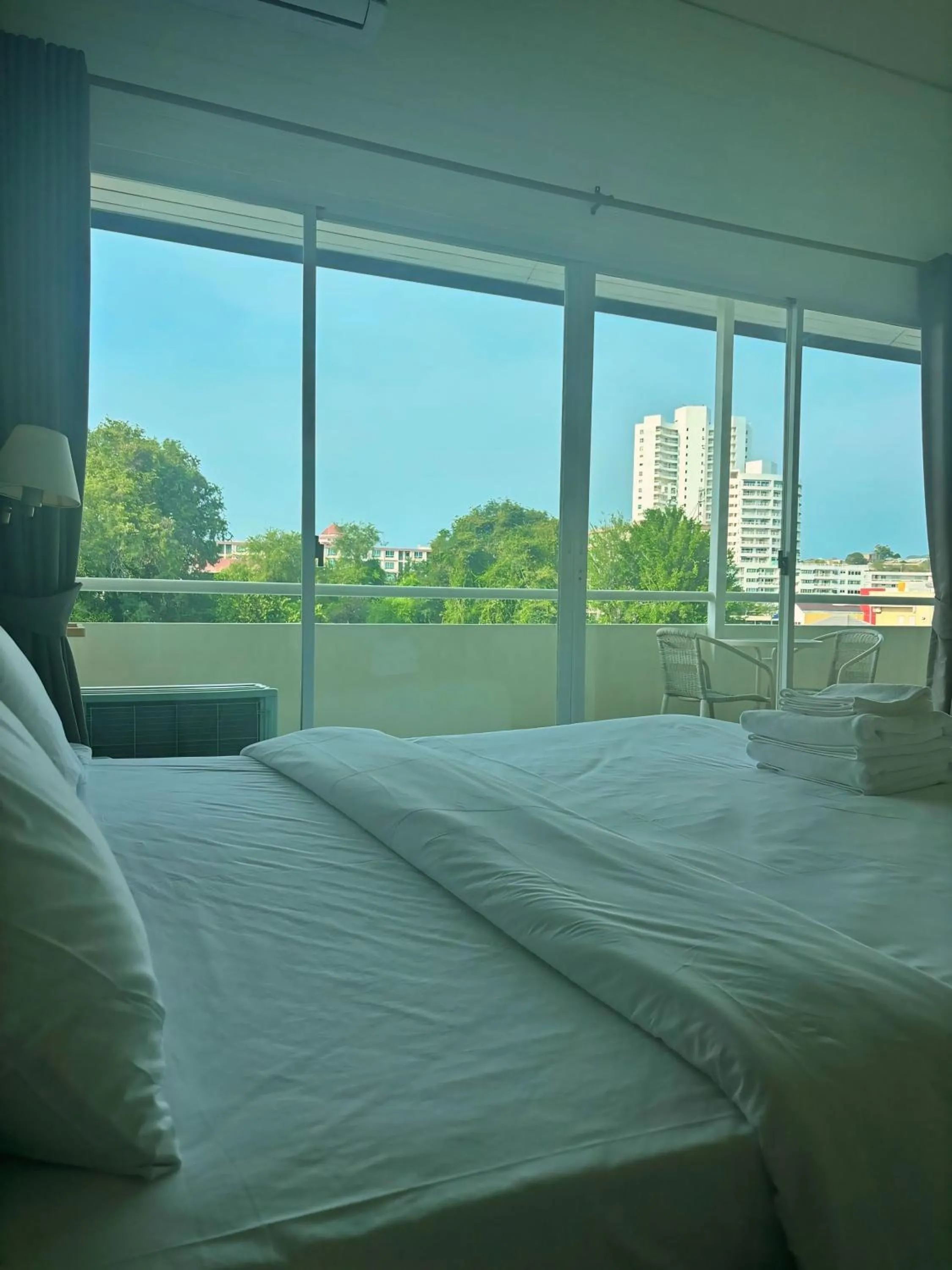 Bed in Luna Hut Resort