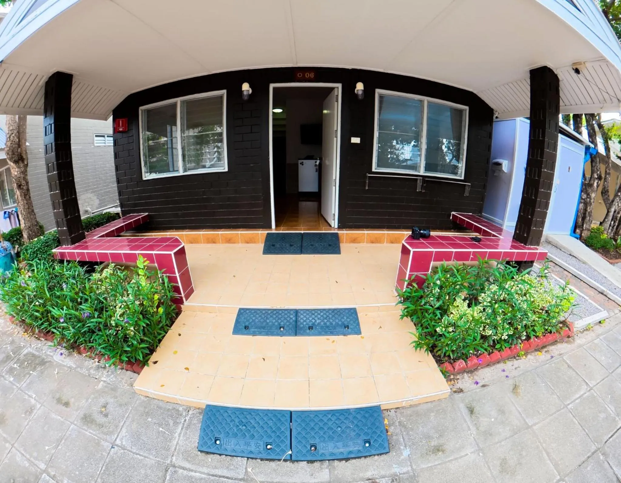 Bedroom in Luna Hut Resort