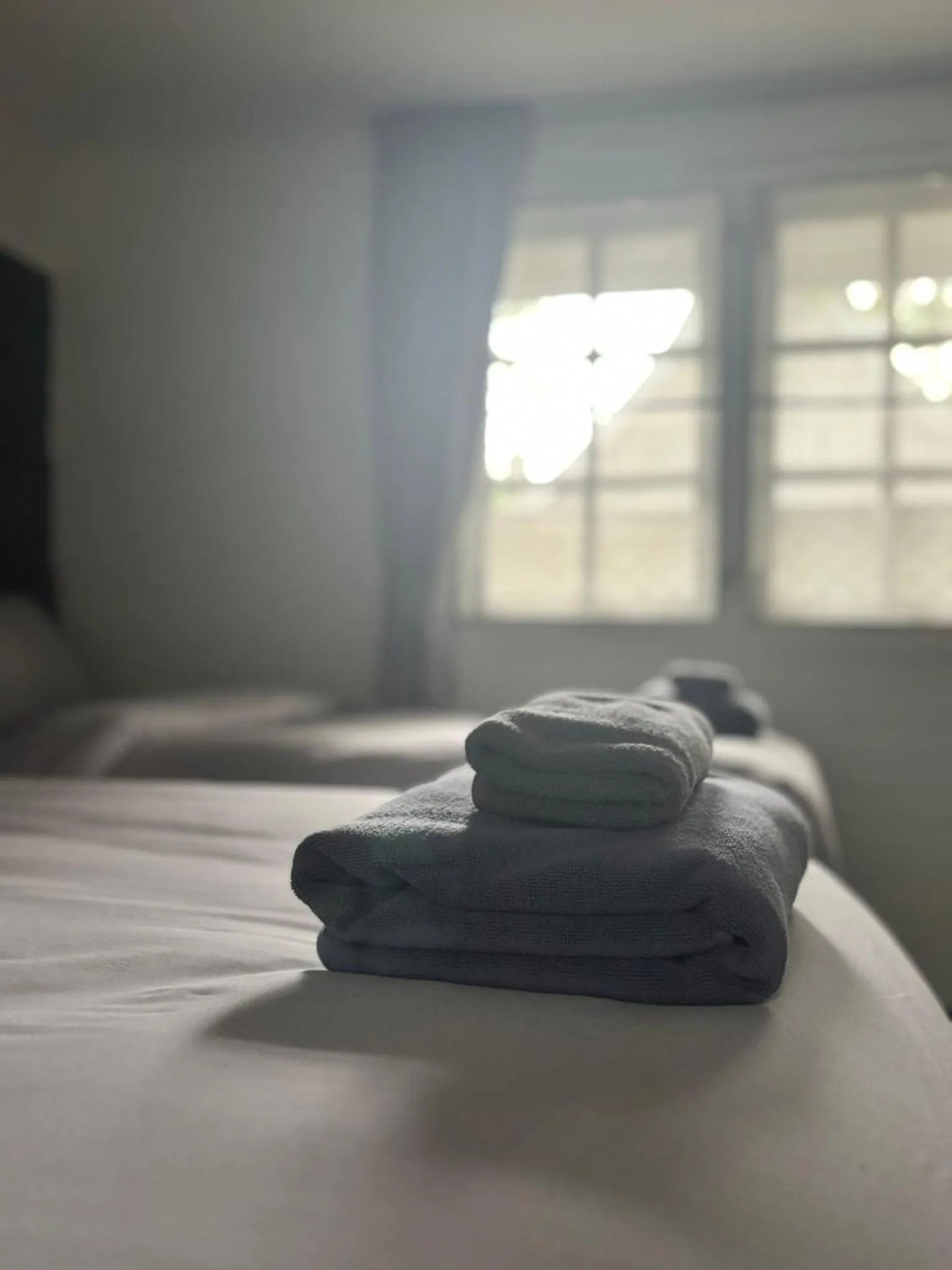 Decorative detail, Bed in Luna Hut Resort