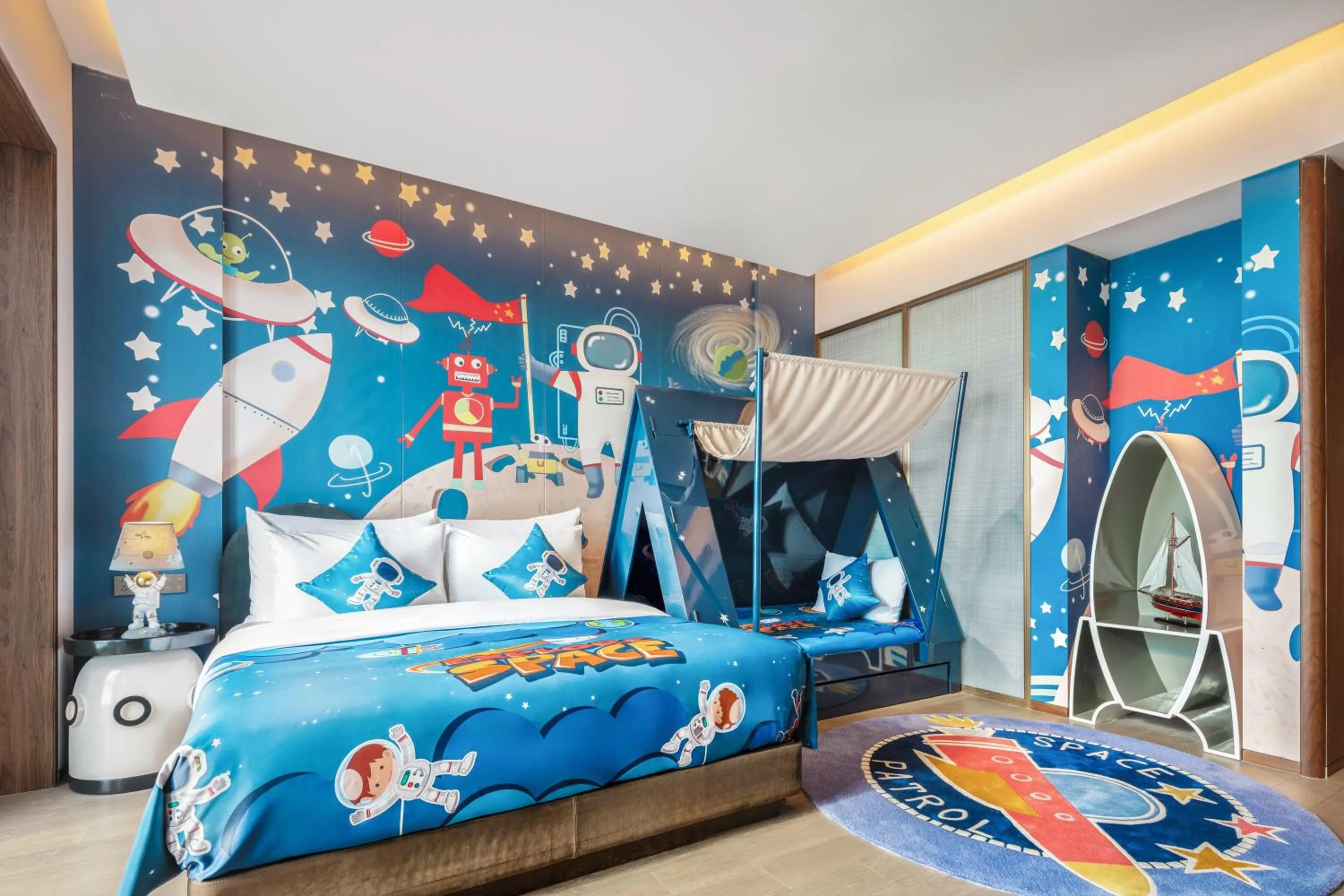 Bedroom in Suzhou International Conference Hotel