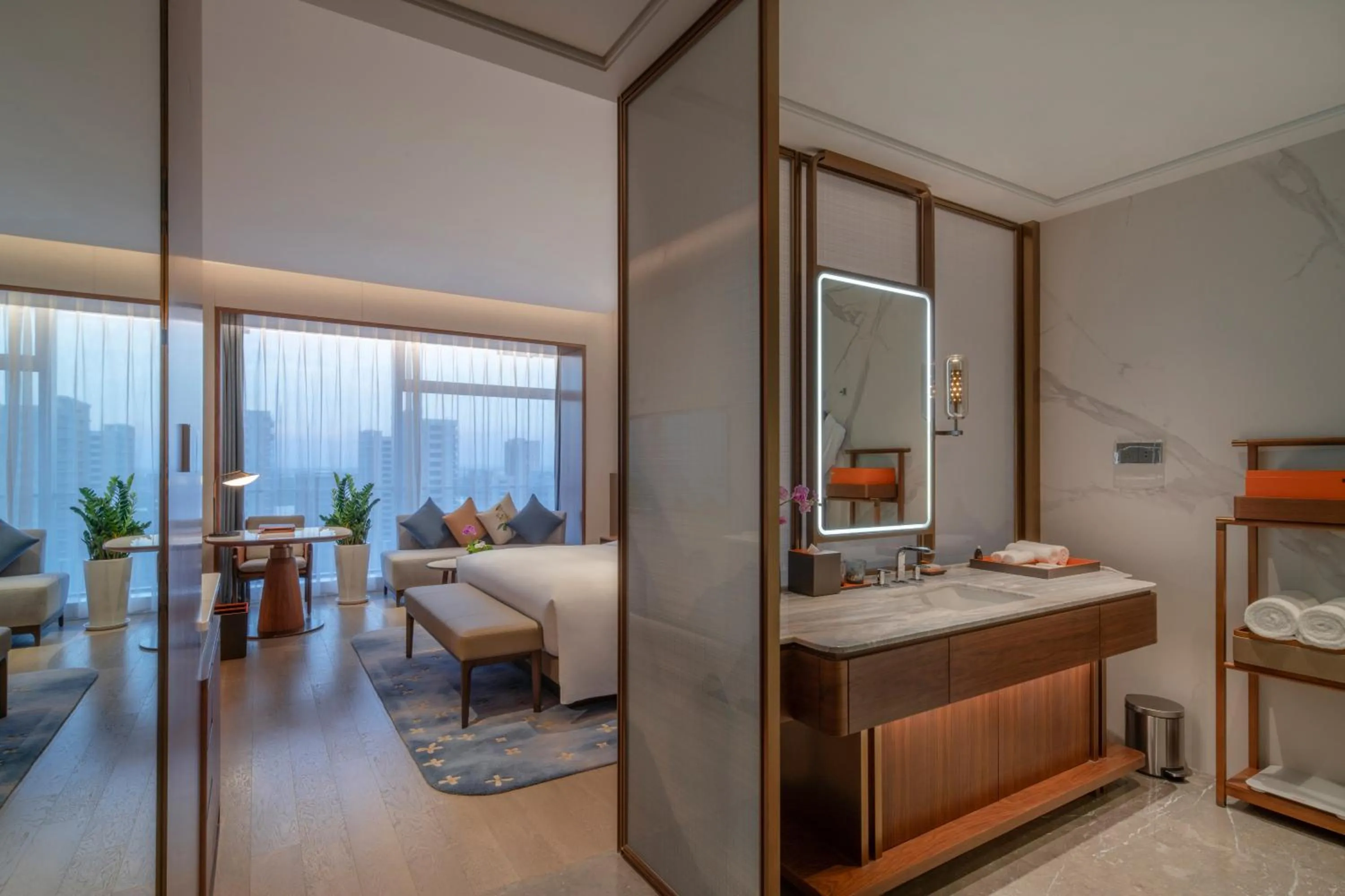 Photo of the whole room in Suzhou International Conference Hotel