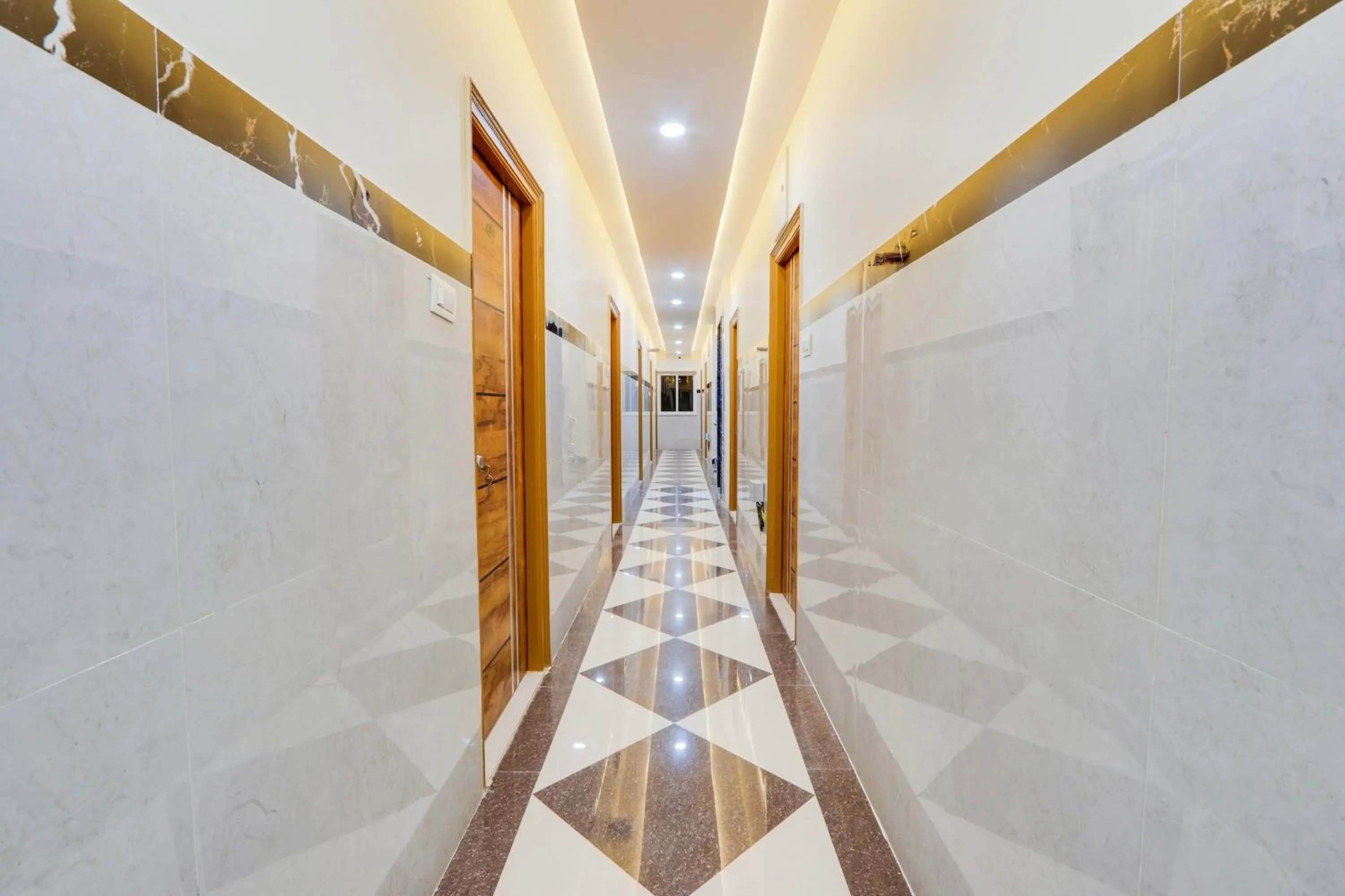 Lobby or reception in Super Townhouse Gachibowli Near Sky View