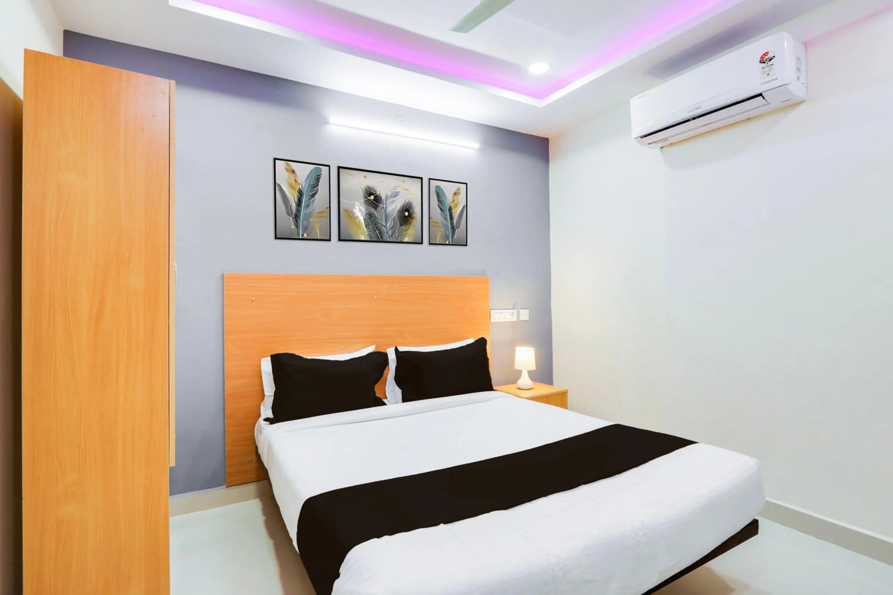 Bedroom, Bed in Super Townhouse Gachibowli Near Sky View
