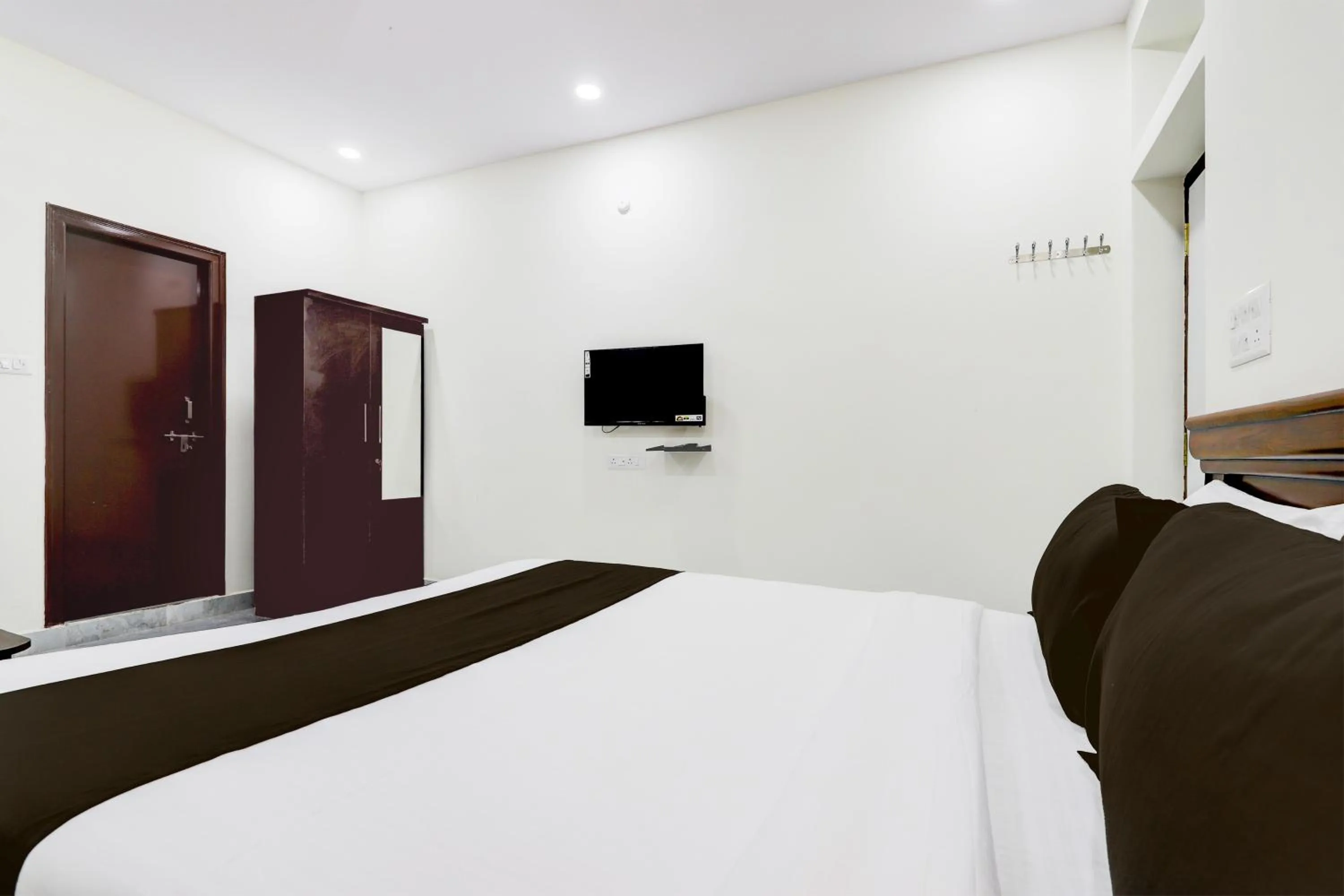 Bedroom, Bed in Super Collection O Vanasthalipuram