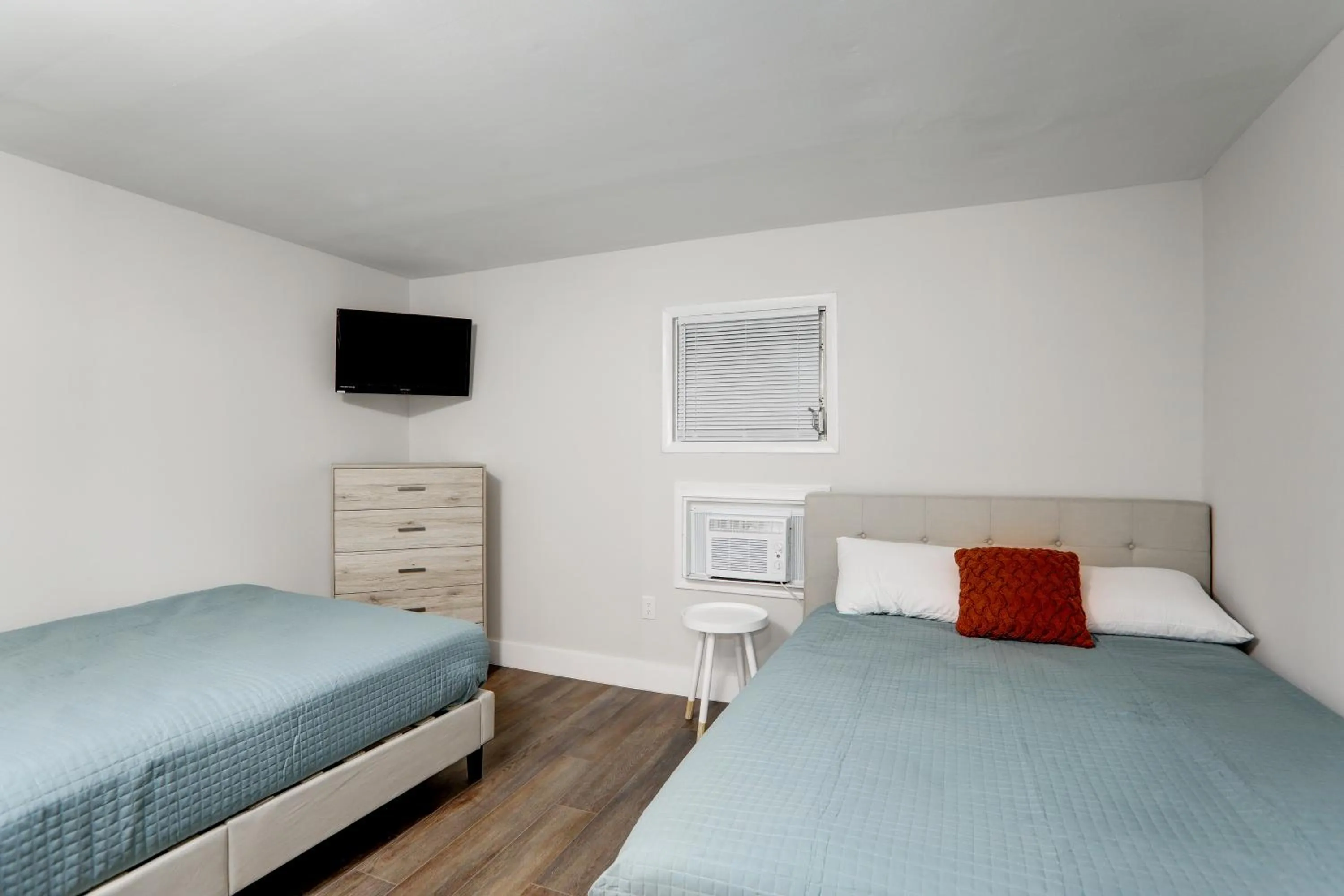 Bed in Brooklyn Beach Club