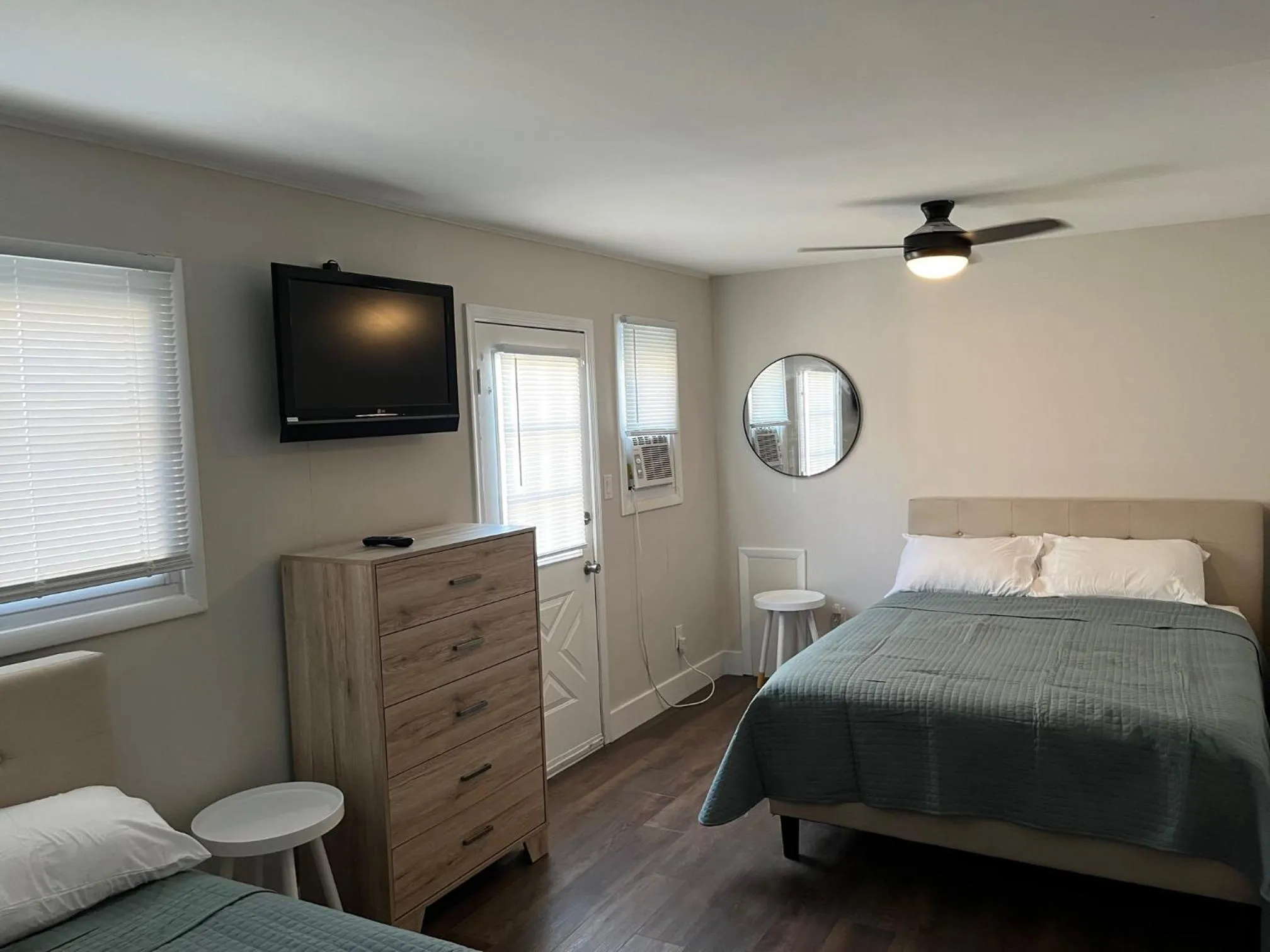 Bed in Brooklyn Beach Club