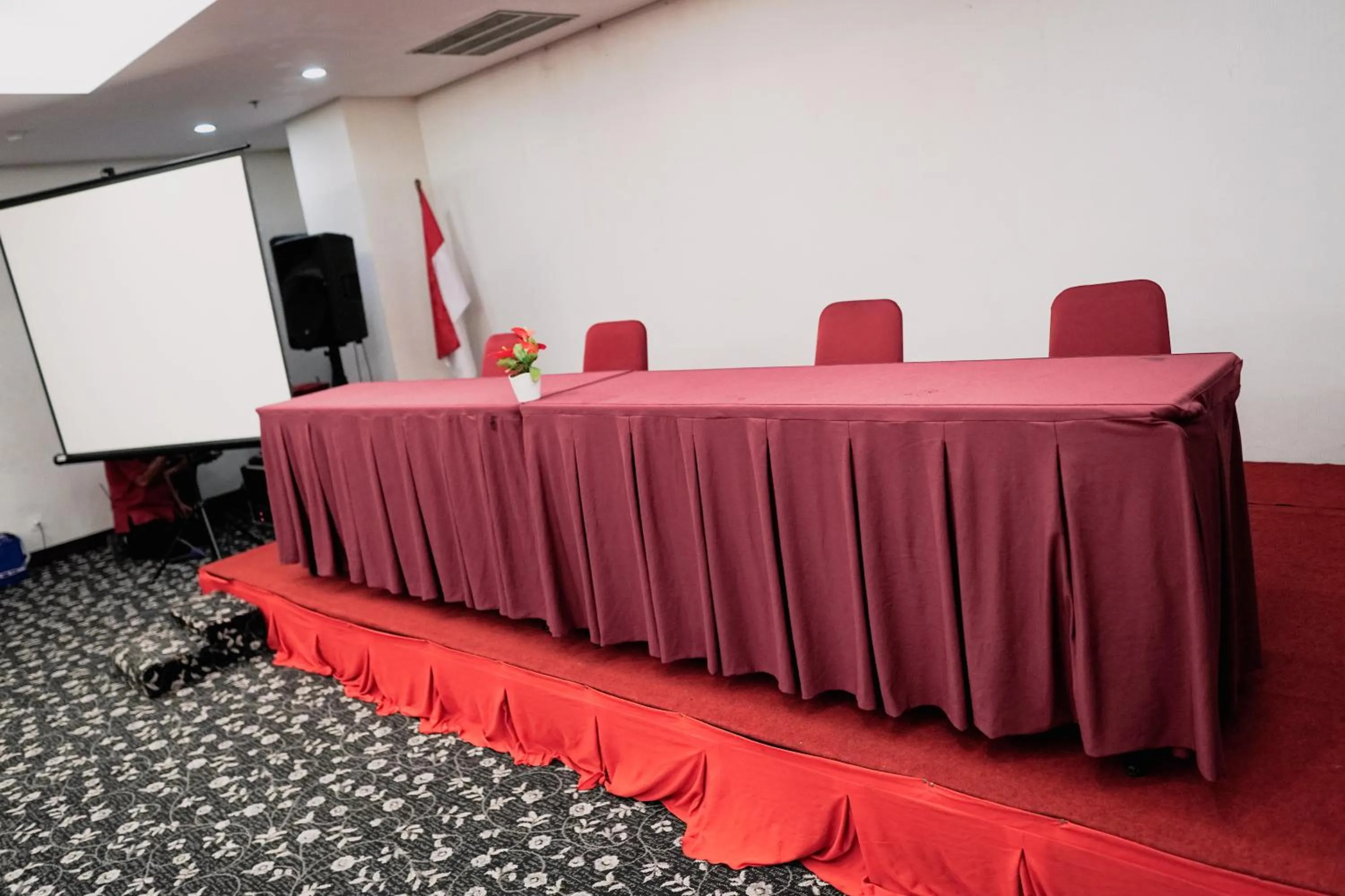 Brothers Inn Solo Baru