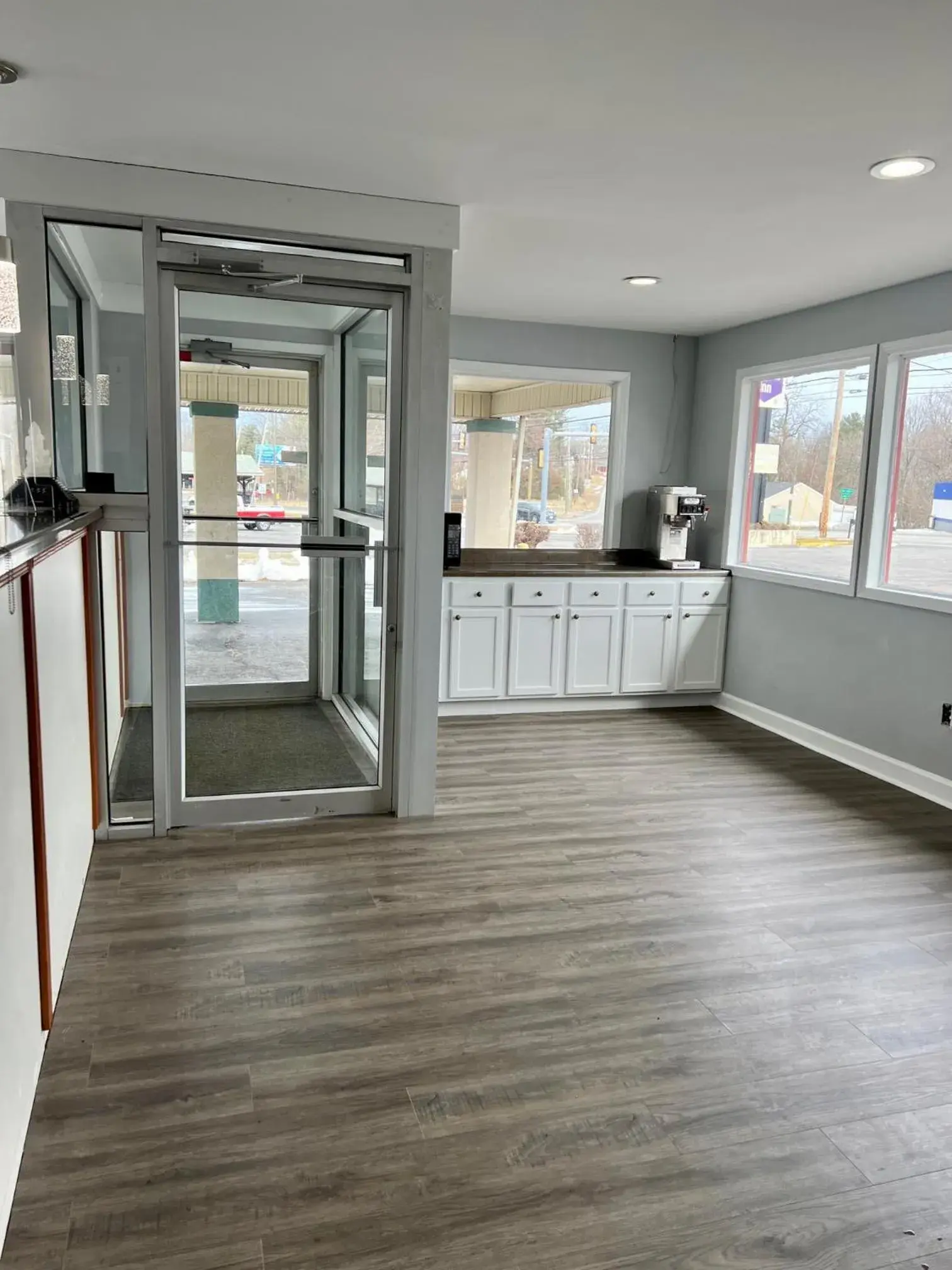 Lobby or reception in Knights Inn Madison Heights Lobby or reception in Knights Inn Madison Heights