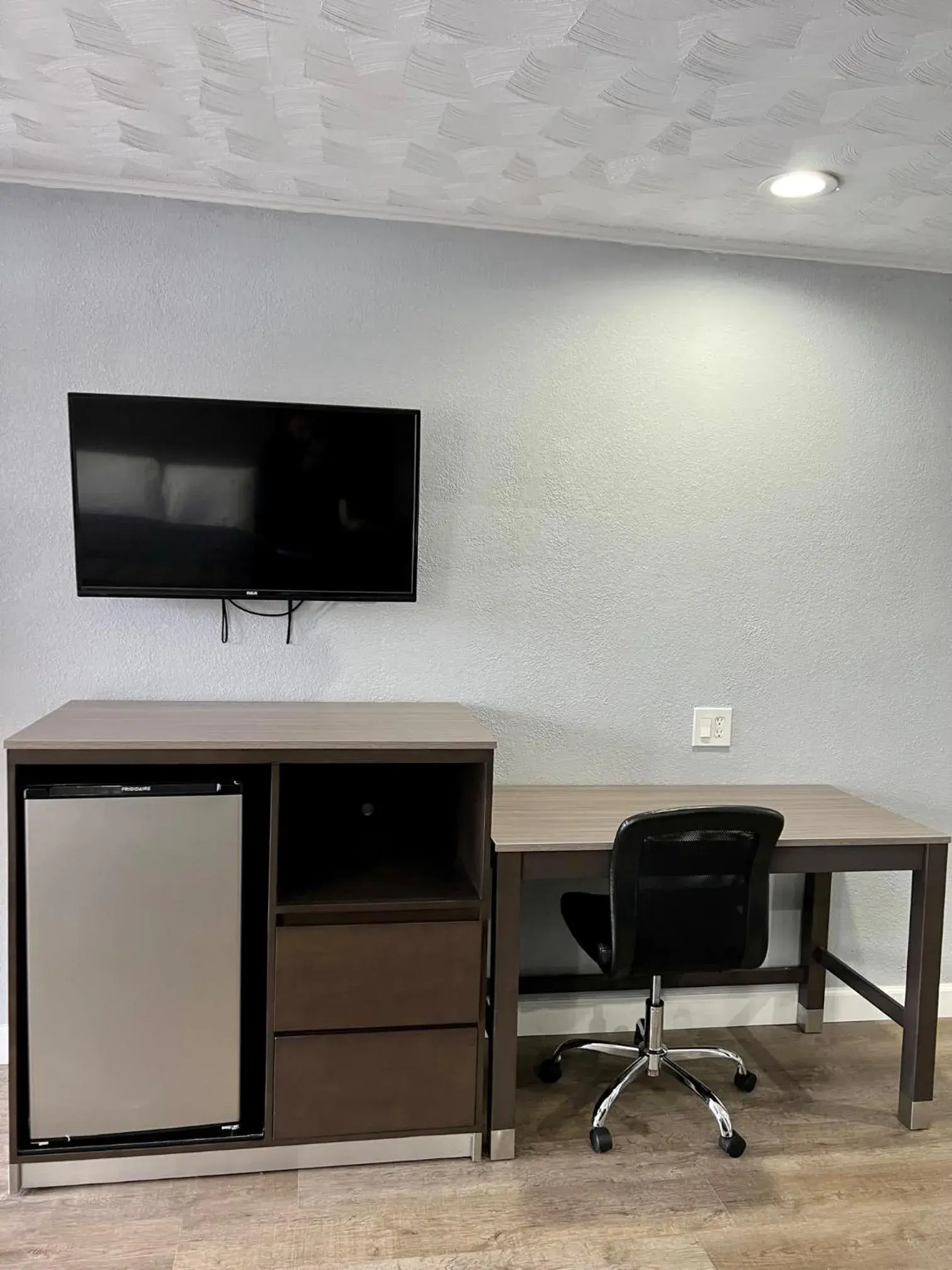 Knights Inn Madison Heights Knights Inn Madison Heights