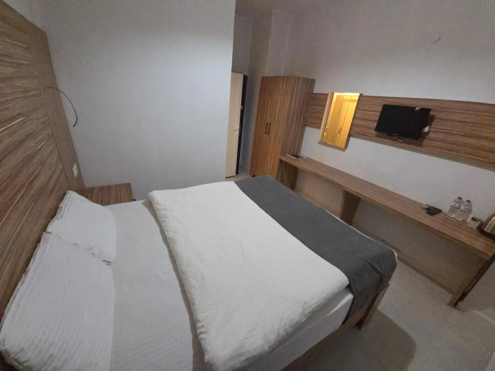 Bed in Royal Ezel Hotel