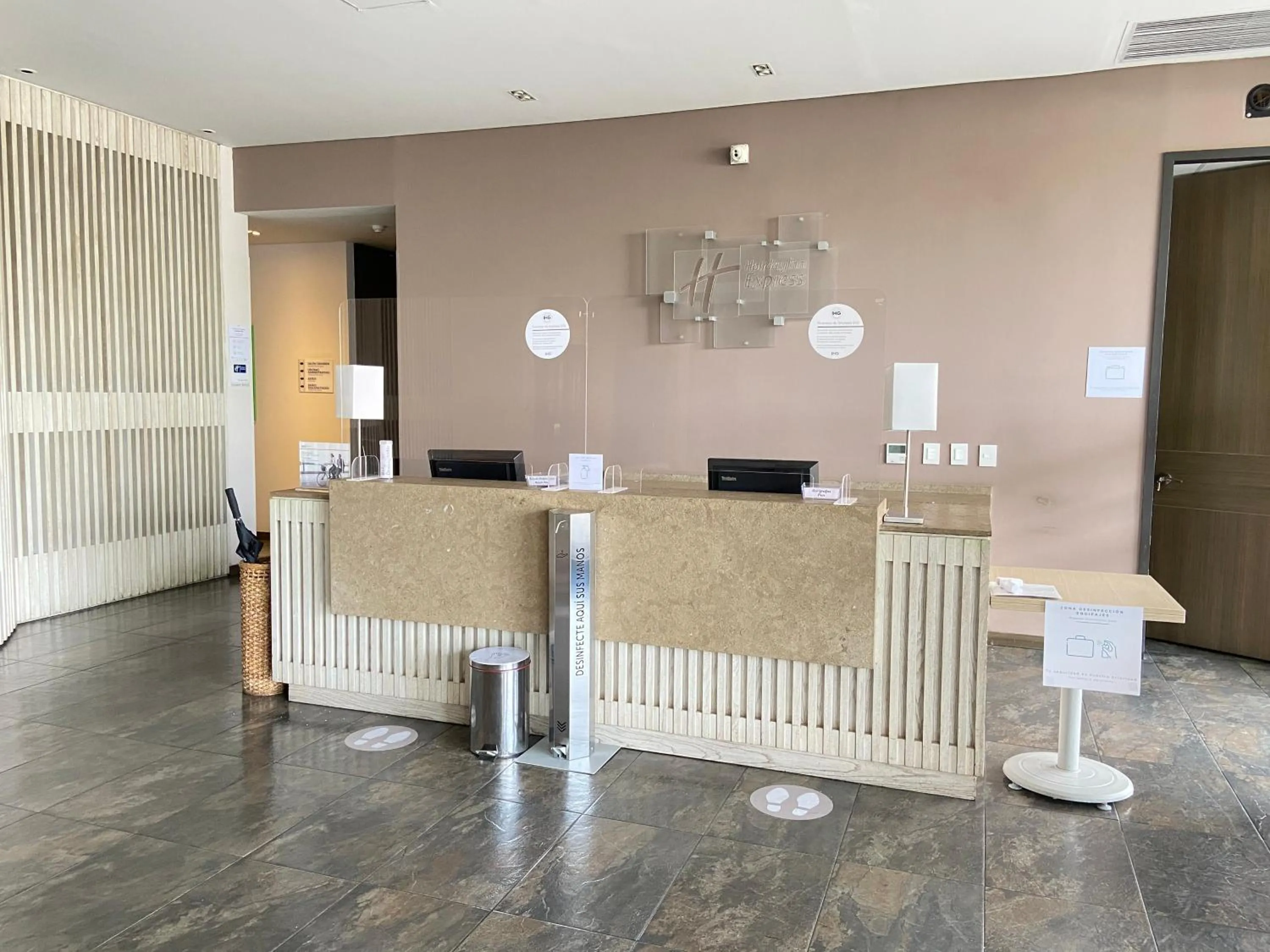 Lobby or reception in Holiday Inn Express Yopal by IHG