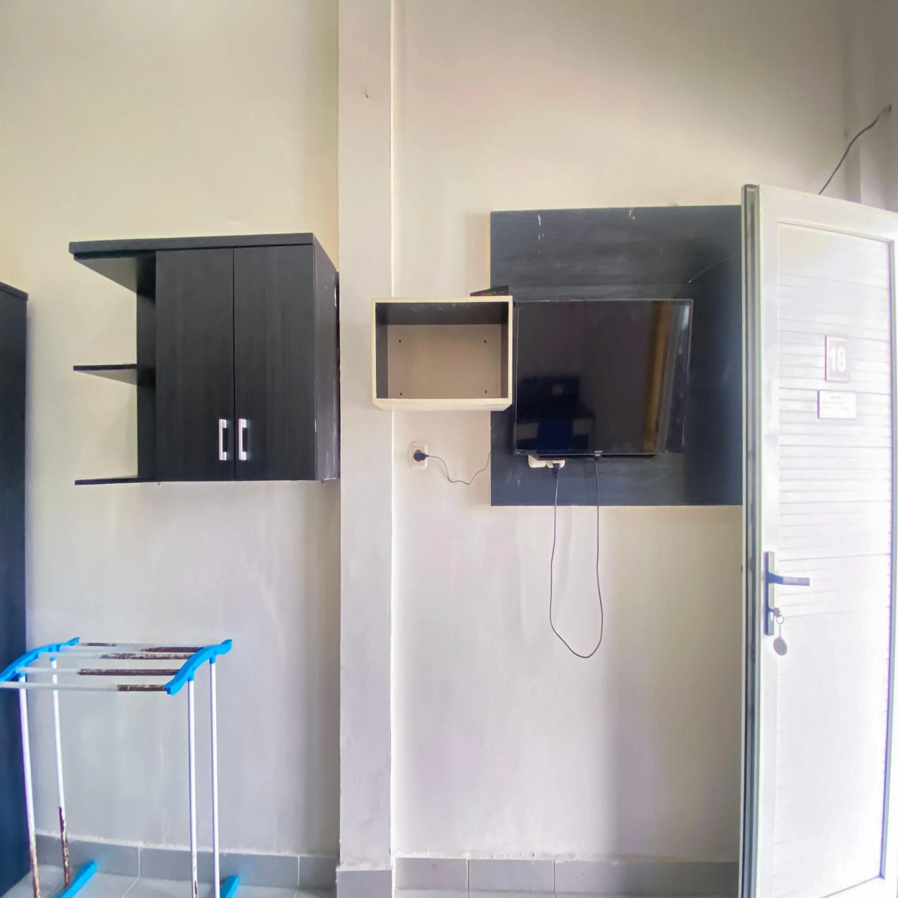 TV and multimedia in Wisma Al-Araf Syariah Mitra RedDoorz Palembang