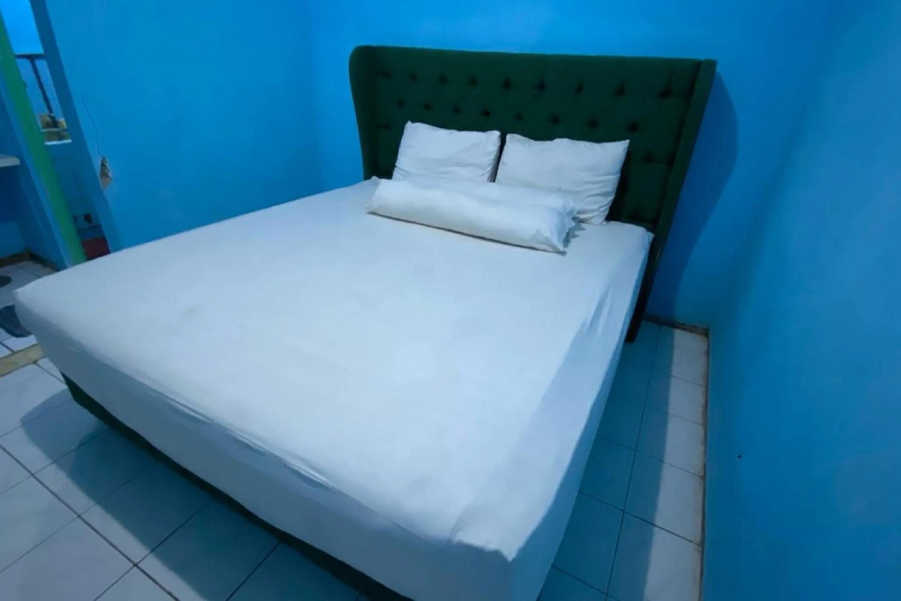 Bedroom, Bed in Hotel O Lies Kostel Syariah