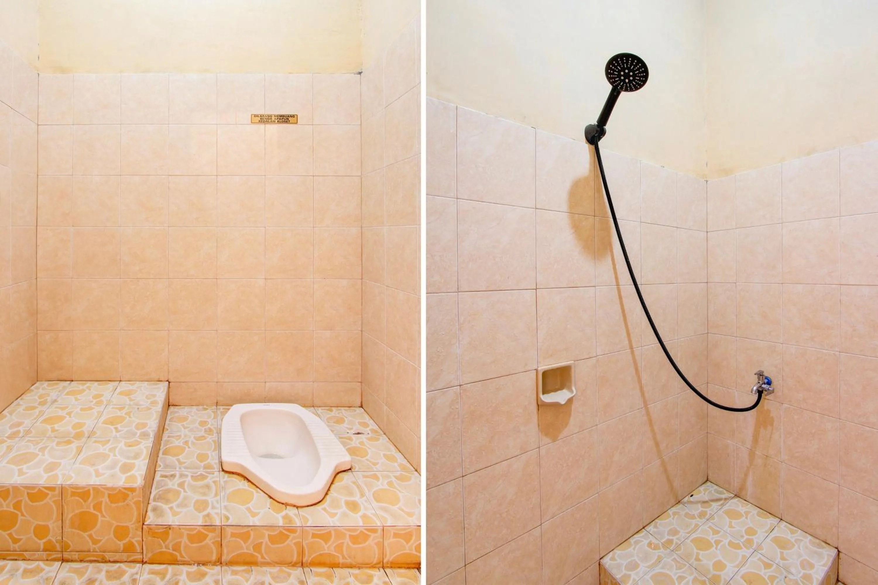 Bathroom in Hotel O Delia Inn Syariah