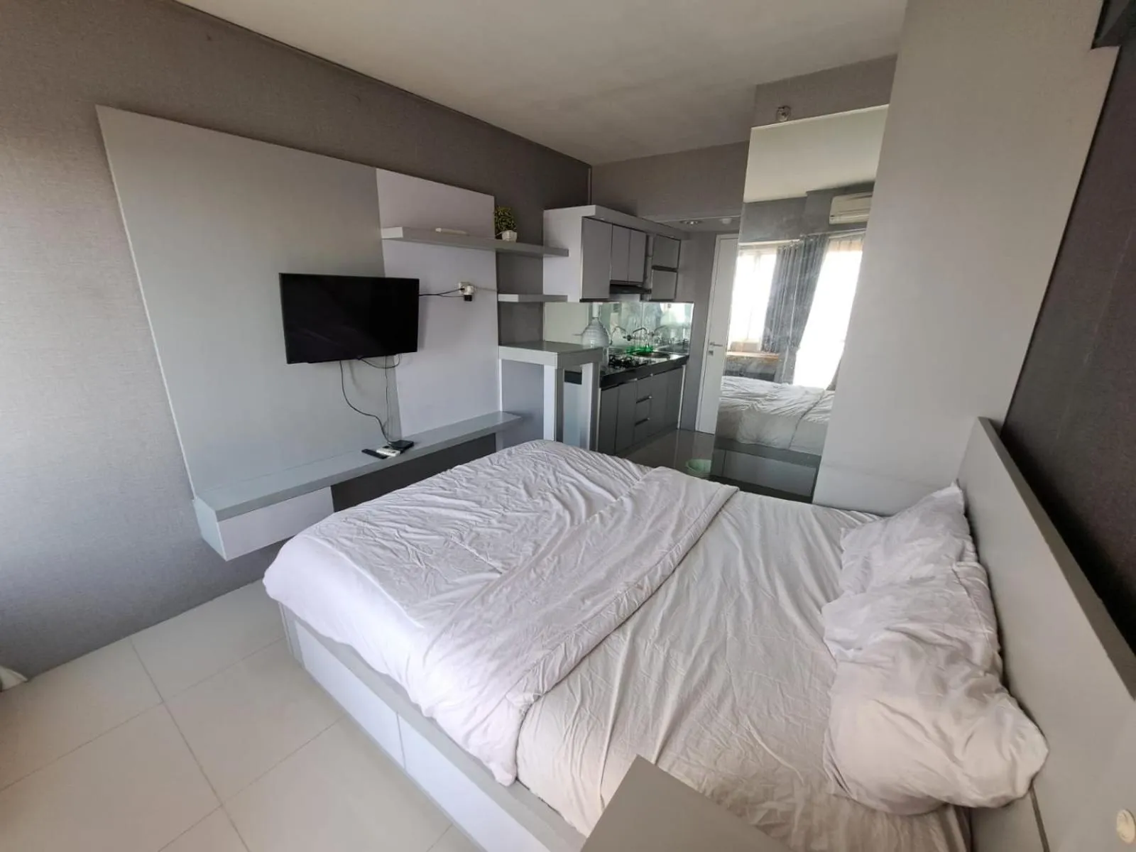 Bedroom, Bed in OYO Life 93855 Apartement The Jarrdin By Apt Property