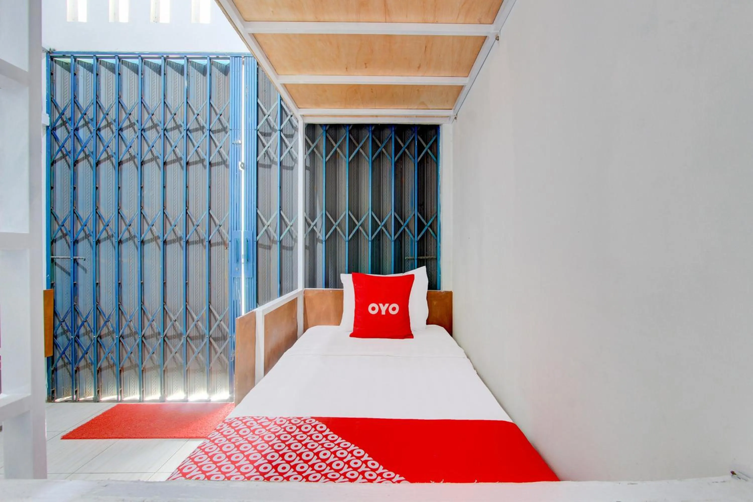 Bedroom, Bed in Hotel O Wonosobo Bunkbed