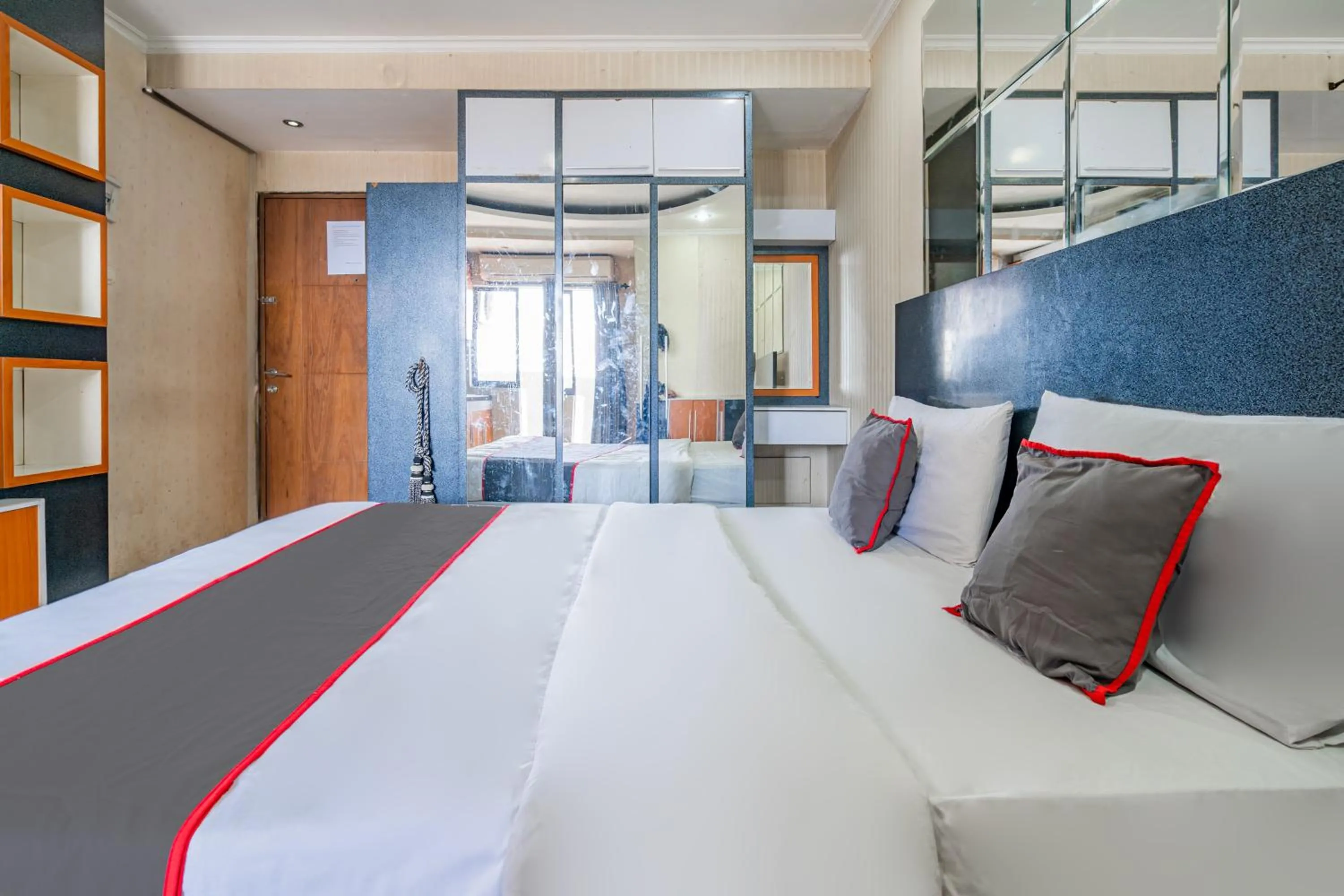 Capital O 93845 Apartemen Gateway Cicadas By M2 Property
