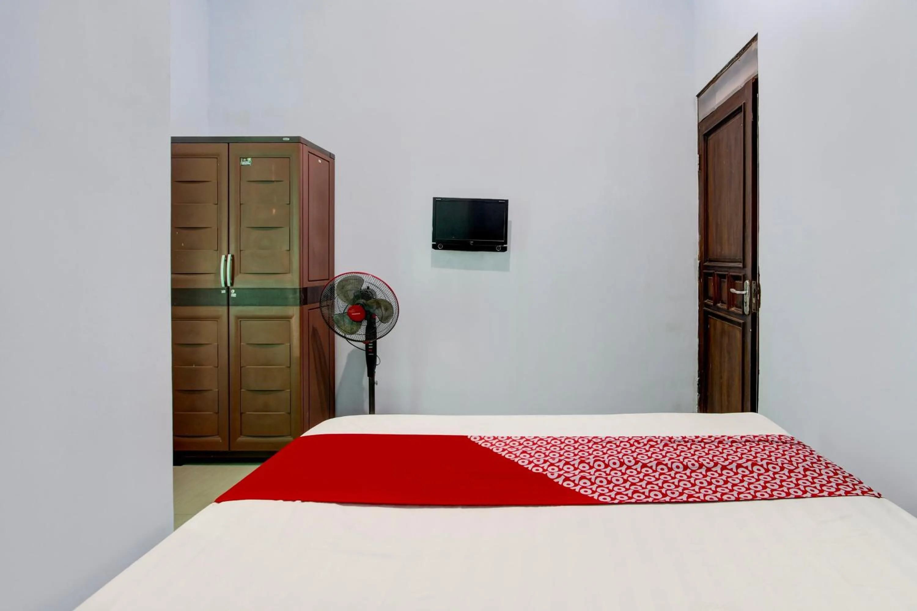 Bedroom in Hotel O Minso Inn Sepanjang