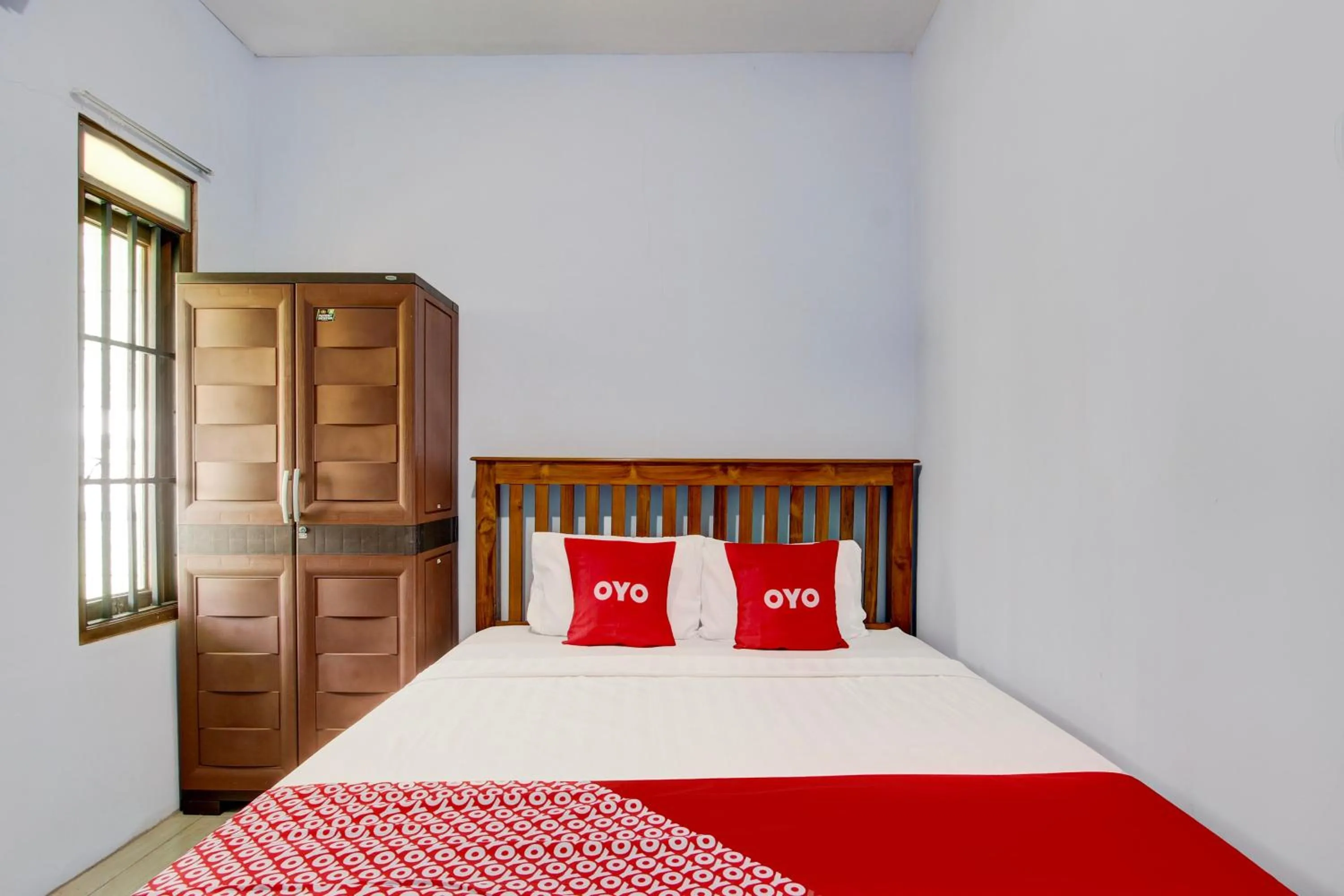 Bedroom in Hotel O Minso Inn Sepanjang