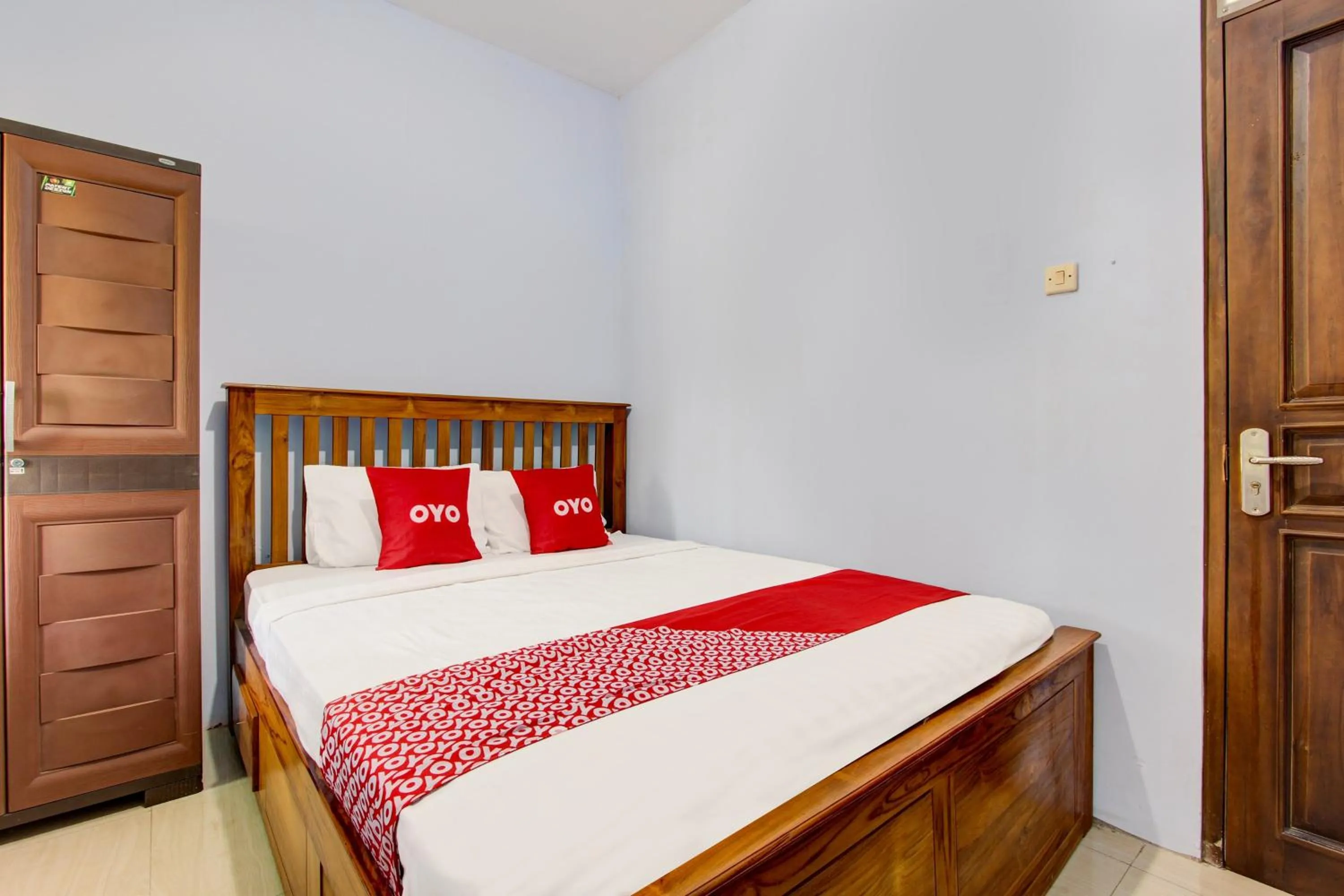 Bedroom in Hotel O Minso Inn Sepanjang