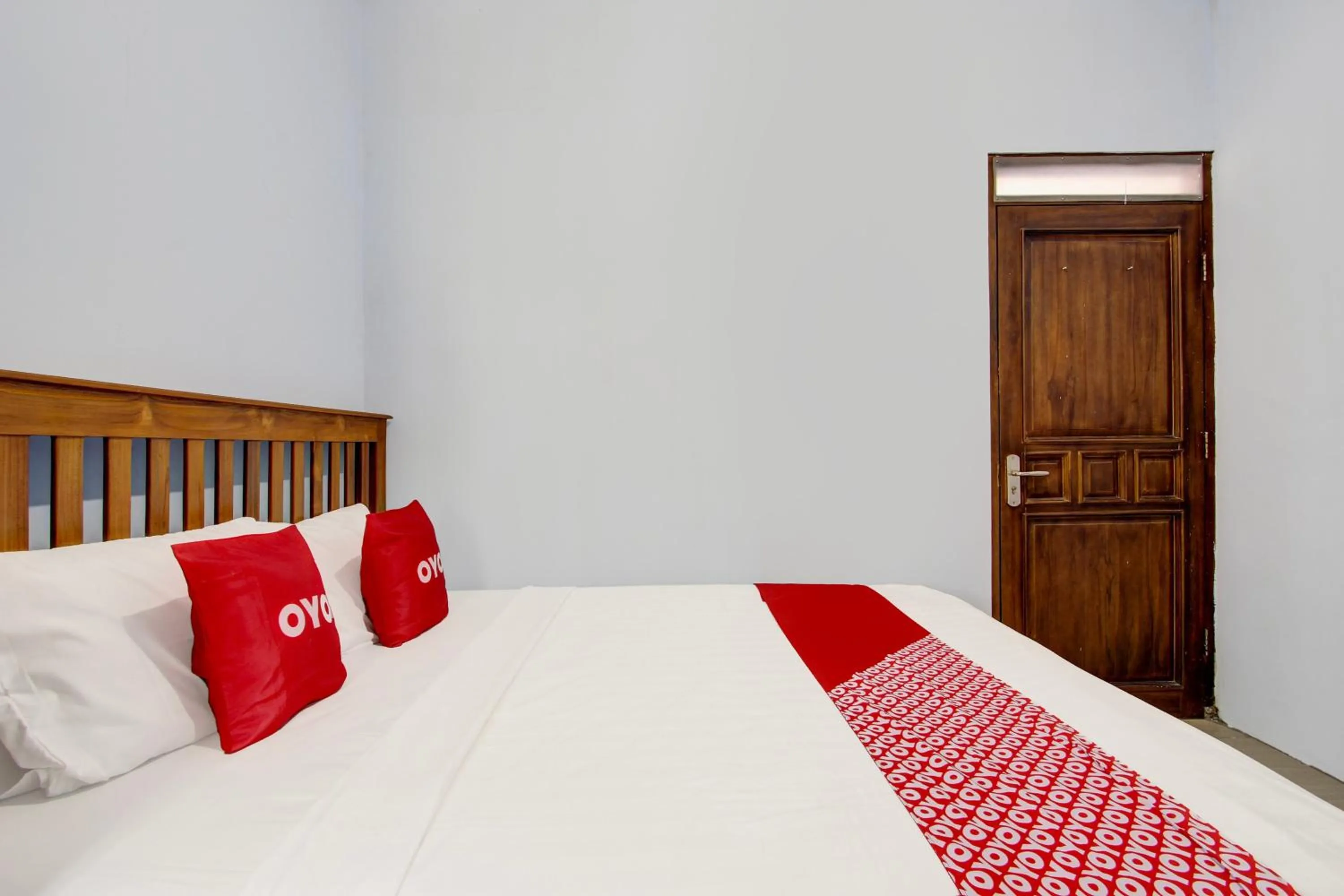 Bedroom in Hotel O Minso Inn Sepanjang